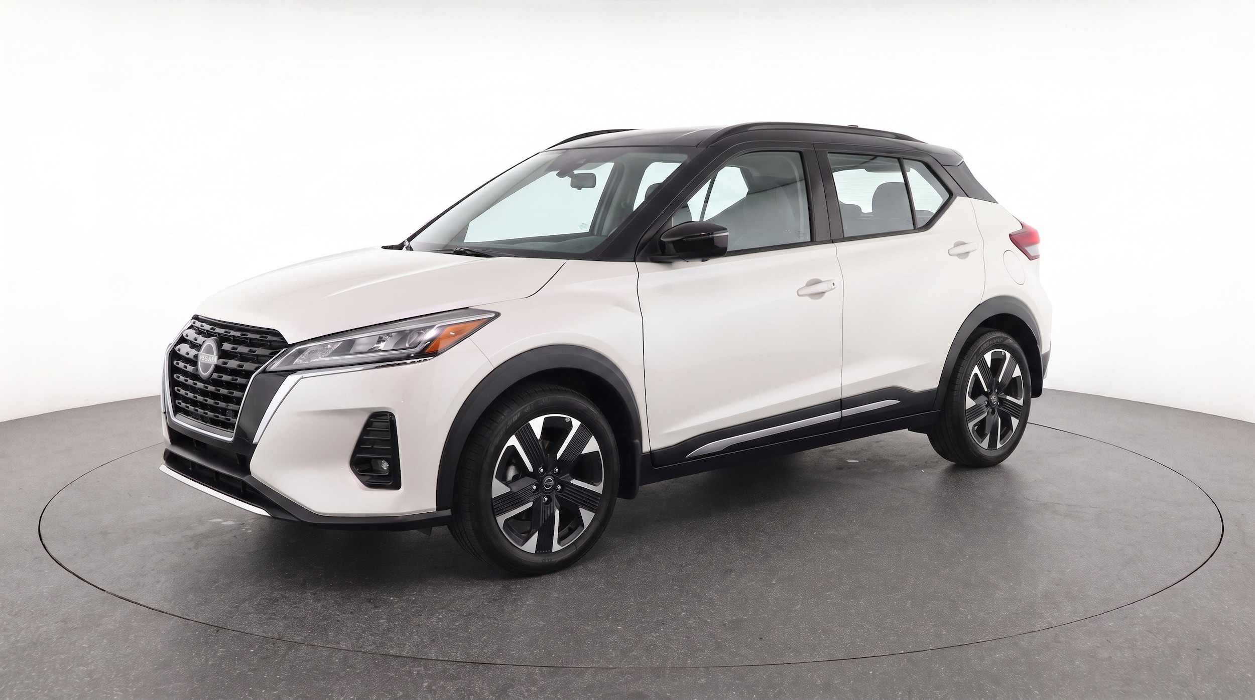 Thumbnail: 2026 Nissan Kicks - 3