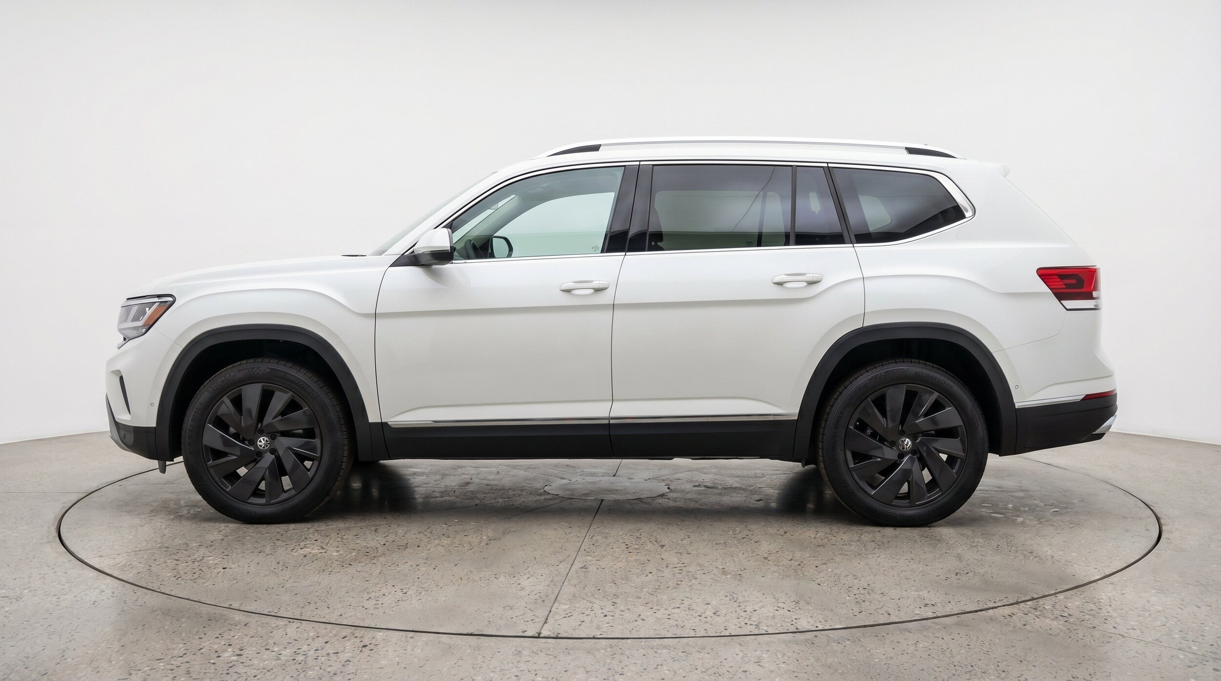 Thumbnail: 2026 Volkswagen Atlas - 5