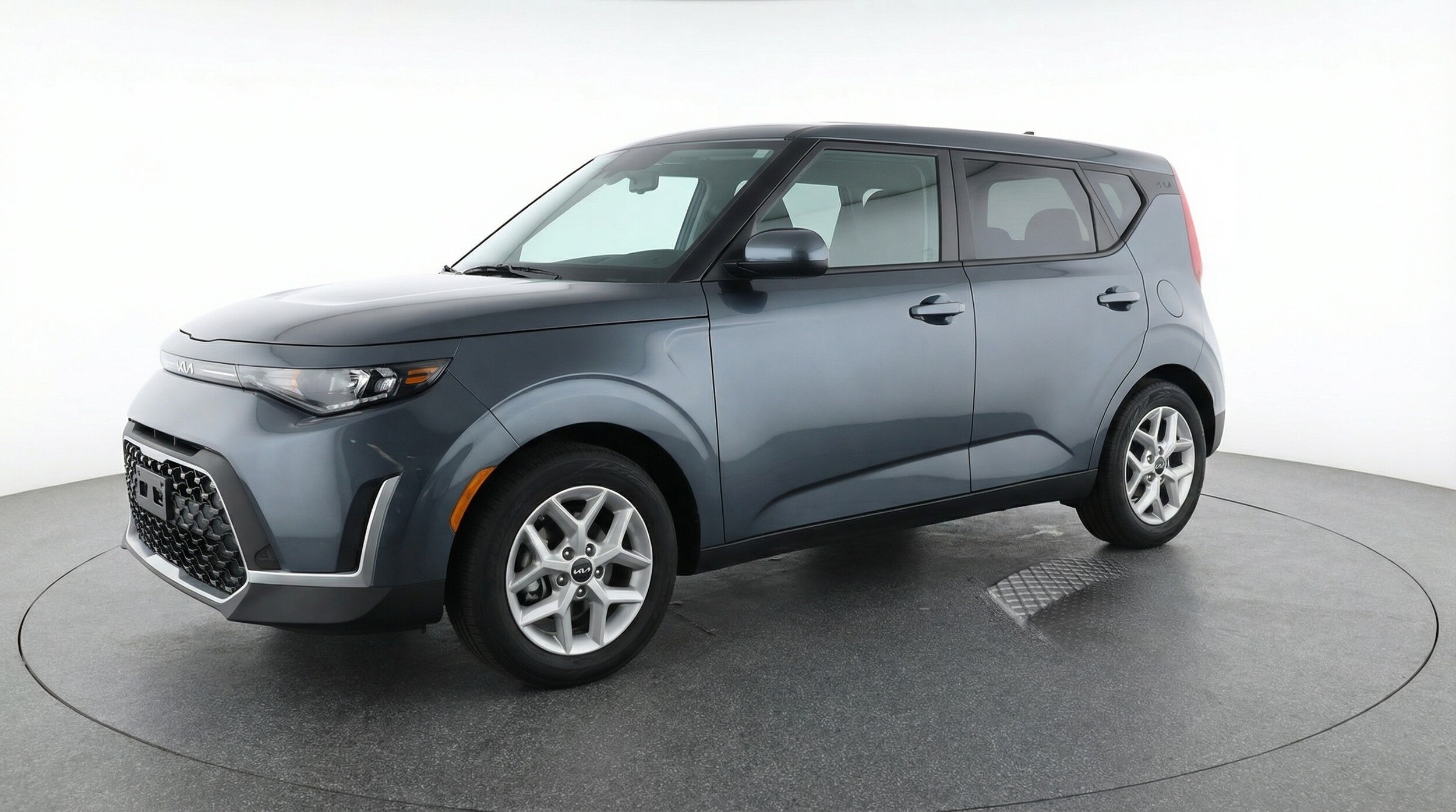 Thumbnail: 2025 Kia Soul - 3