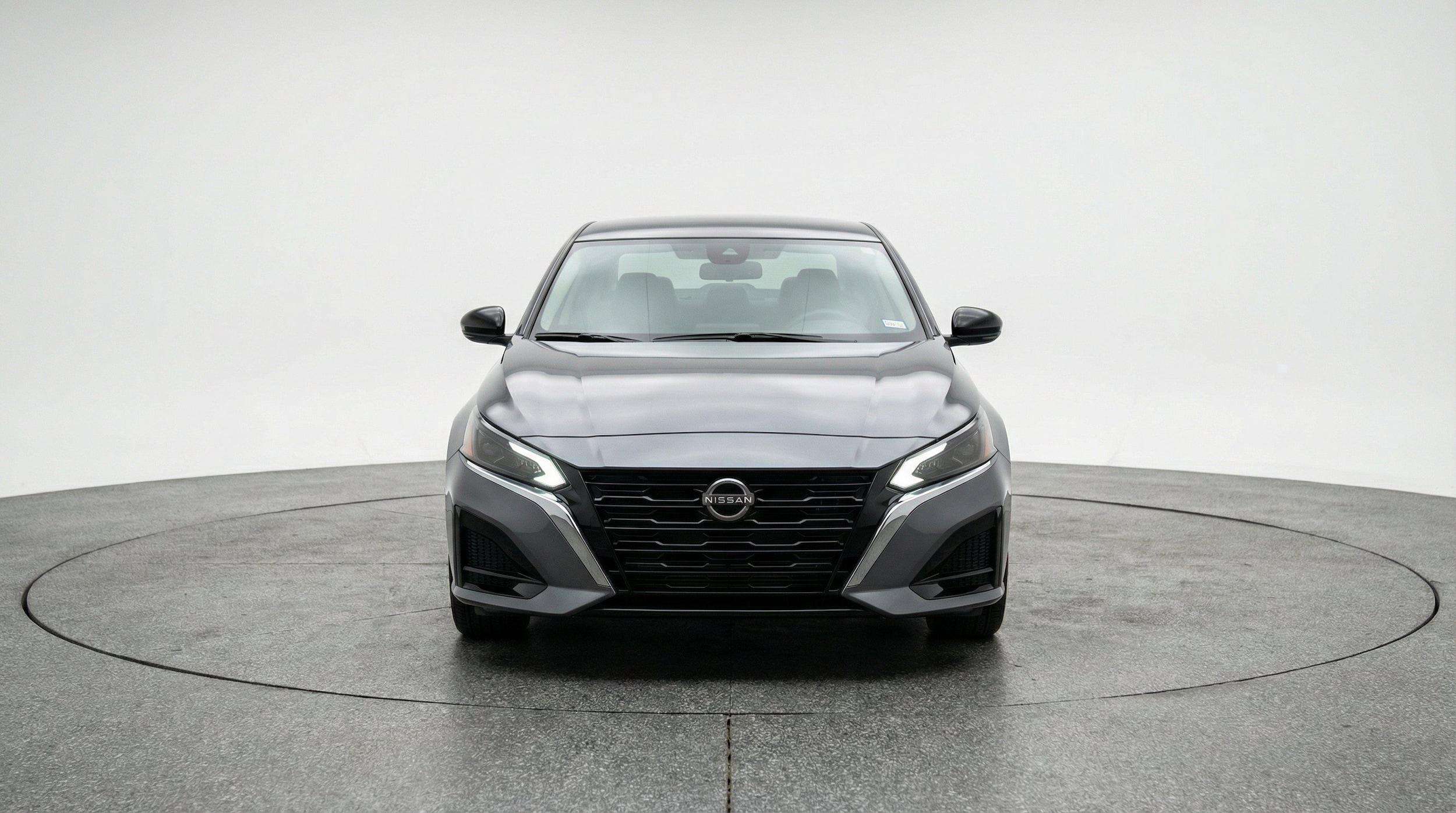 Thumbnail: 2025 Nissan Altima - 2