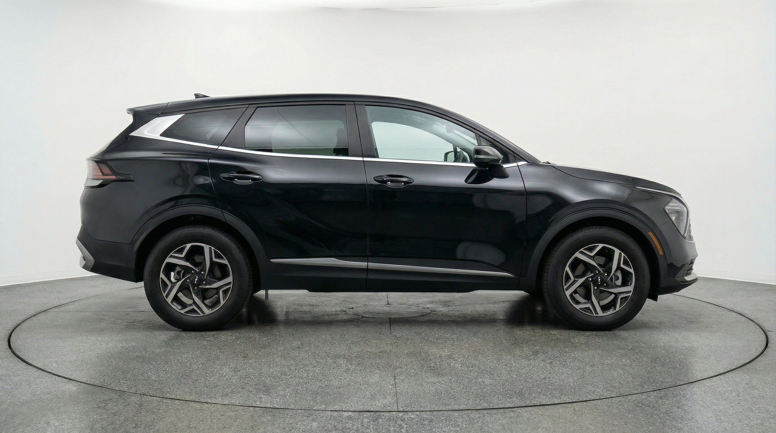 Thumbnail: 2025 Kia Sportage - 11
