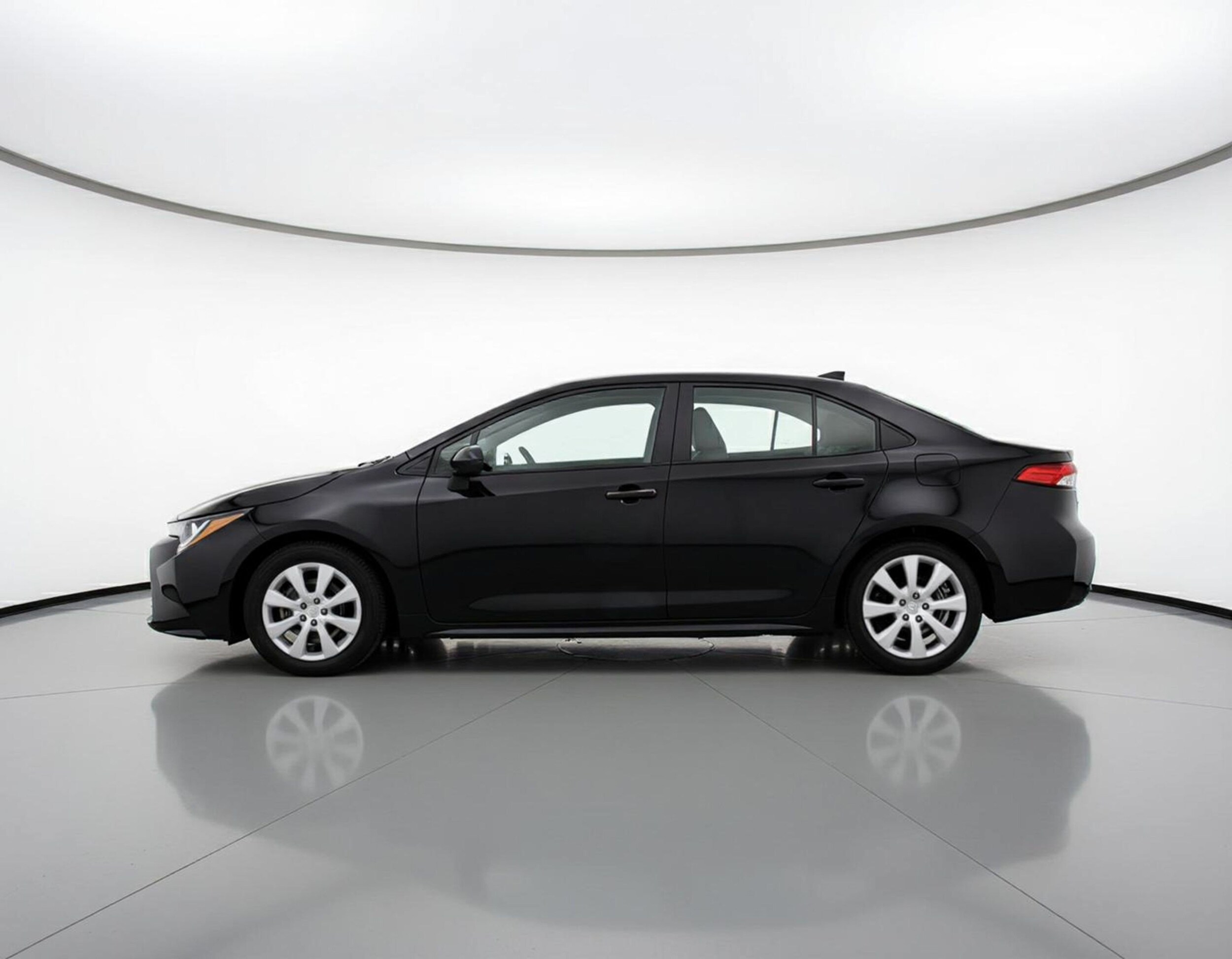 Thumbnail: 2025 Toyota Corolla - 5