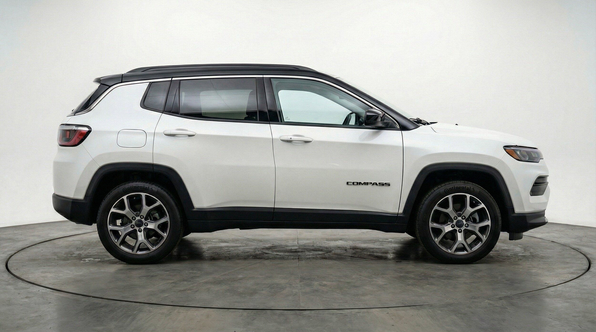 Thumbnail: 2025 Jeep Compass - 11