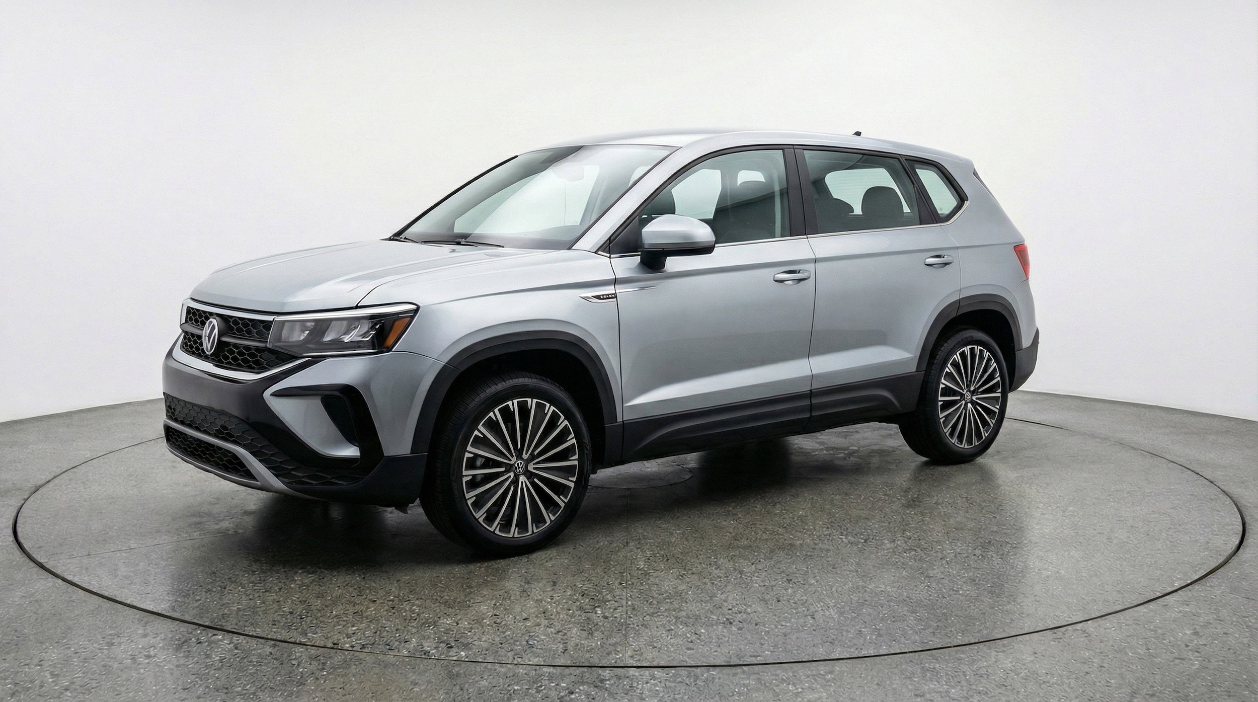 Thumbnail: 2025 Volkswagen Taos - 3