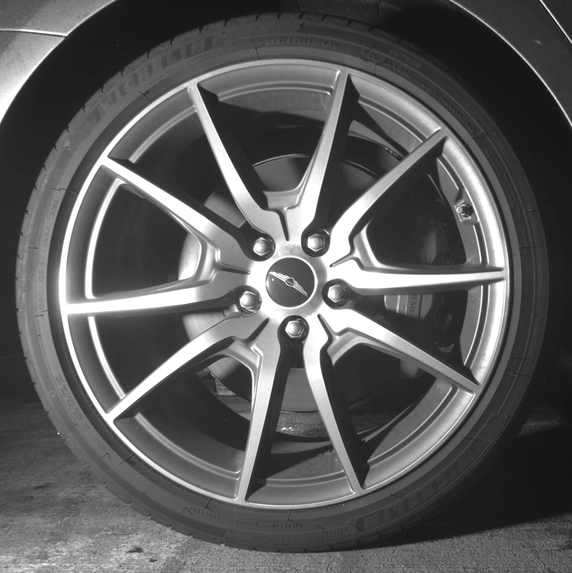 Thumbnail: 2025 Genesis G70 - 12