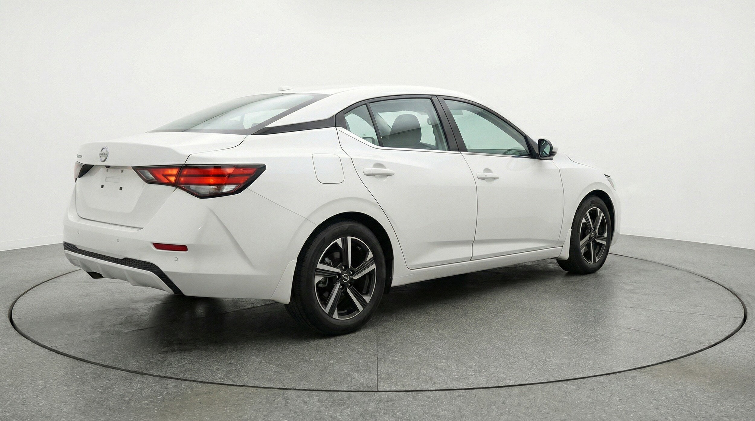 Thumbnail: 2025 Nissan Sentra - 9