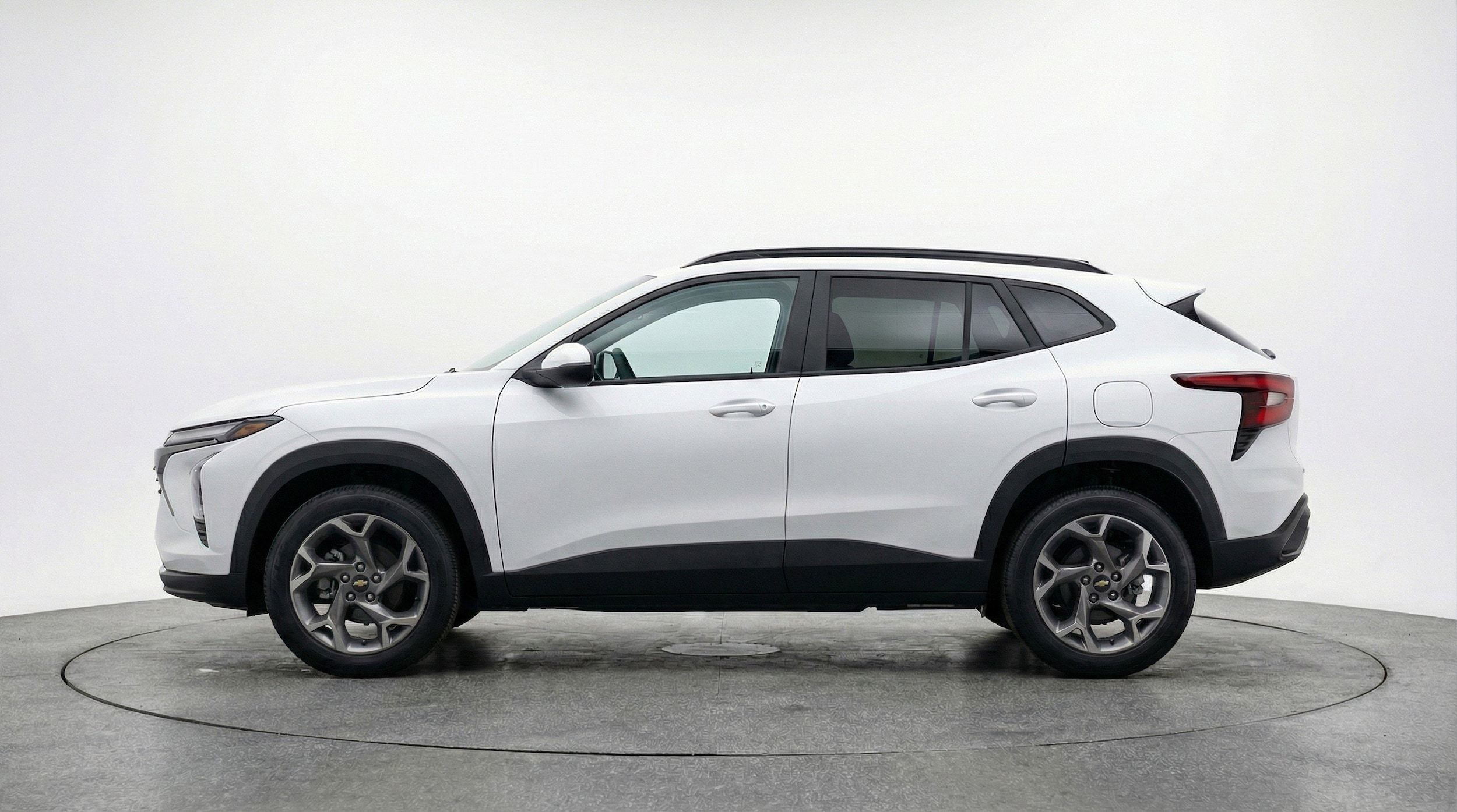 Thumbnail: 2025 Chevrolet Trax - 5