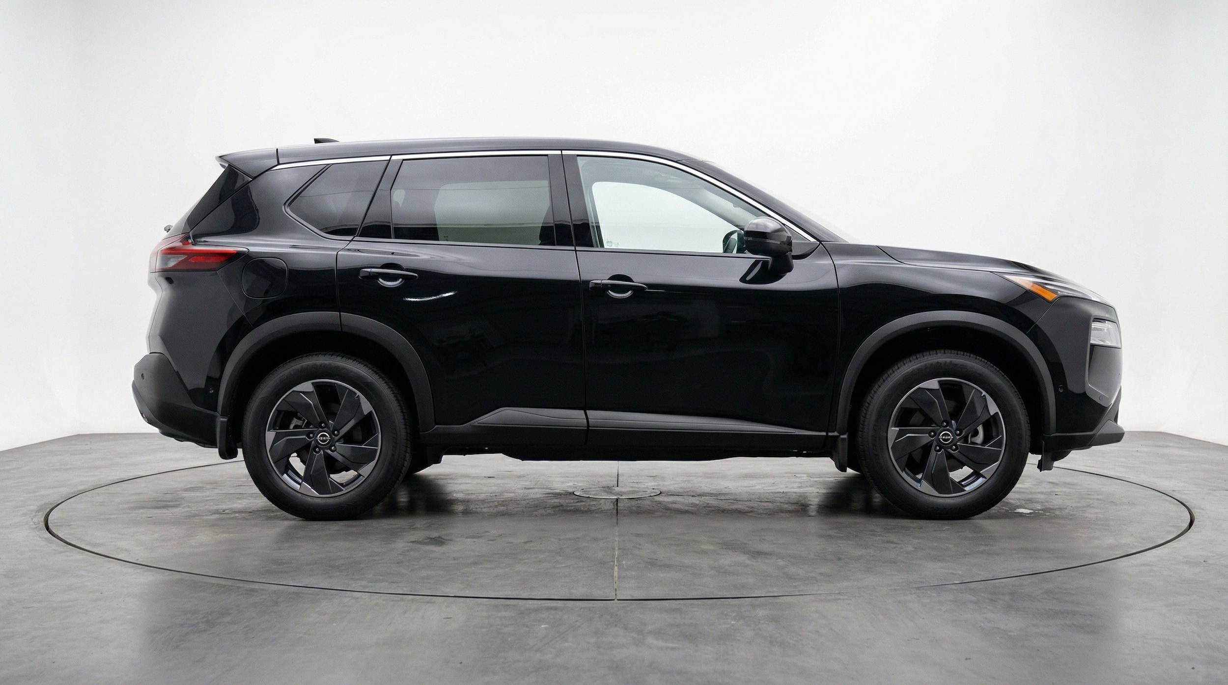 Thumbnail: 2025 Nissan Rogue - 11