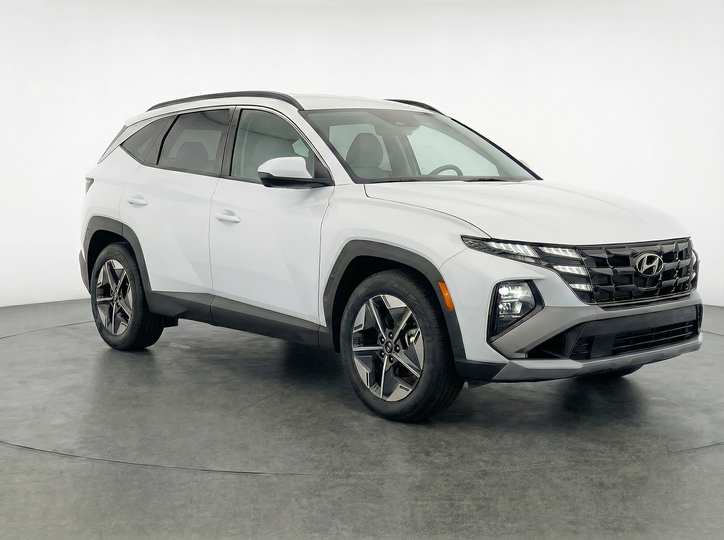 Thumbnail: 2025 Hyundai Tucson - 1