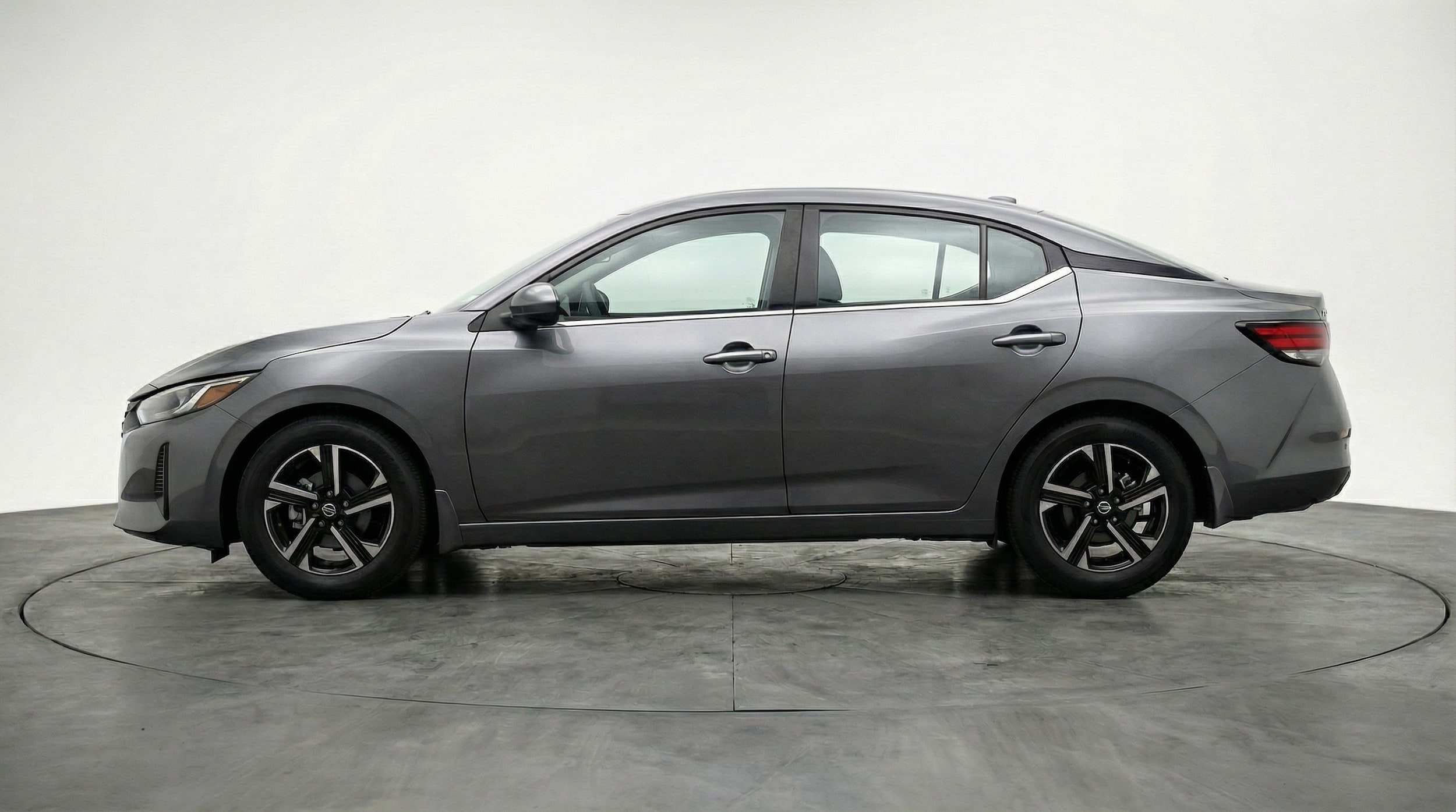 Thumbnail: 2025 Nissan Sentra - 4