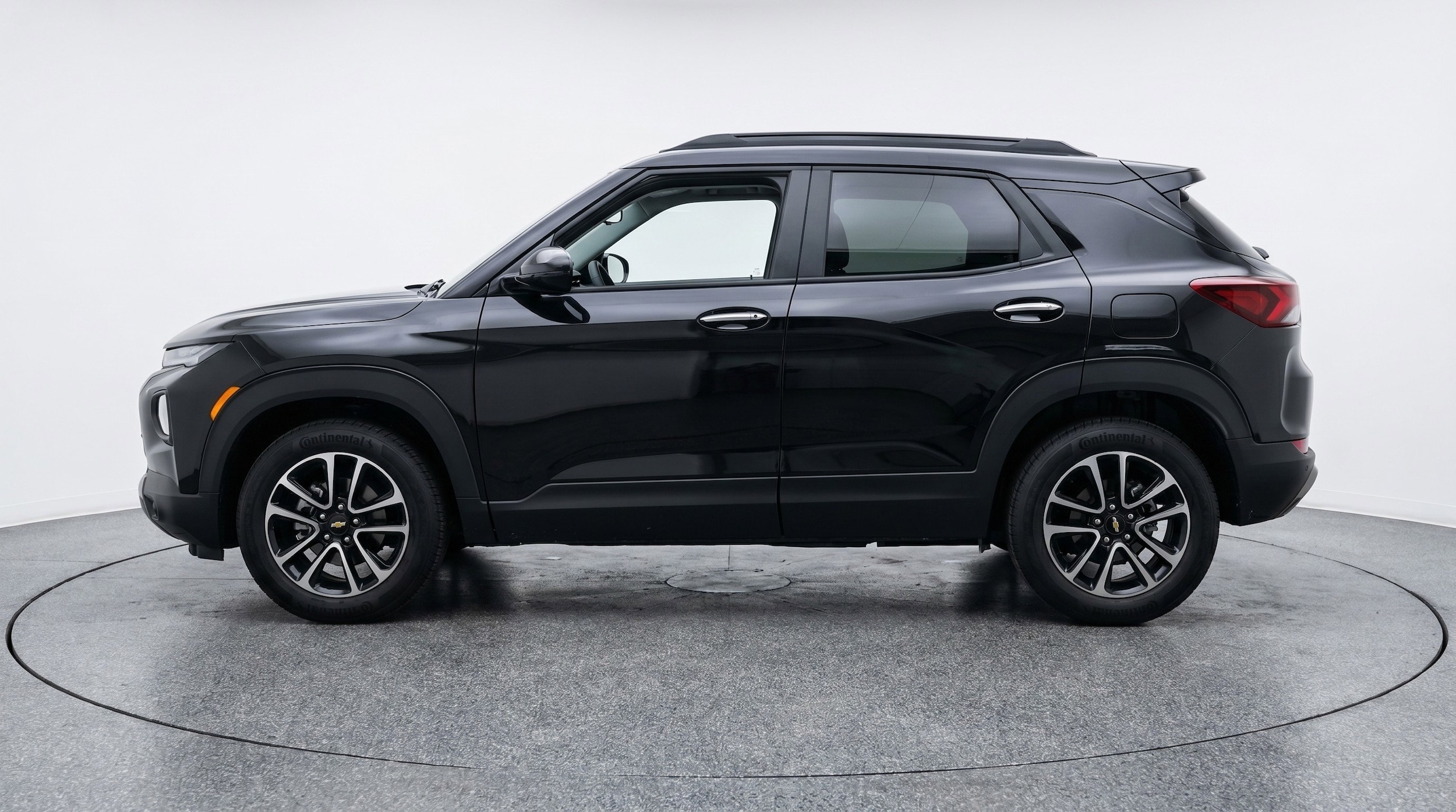 Thumbnail: 2025 Chevrolet TrailBlazer - 5