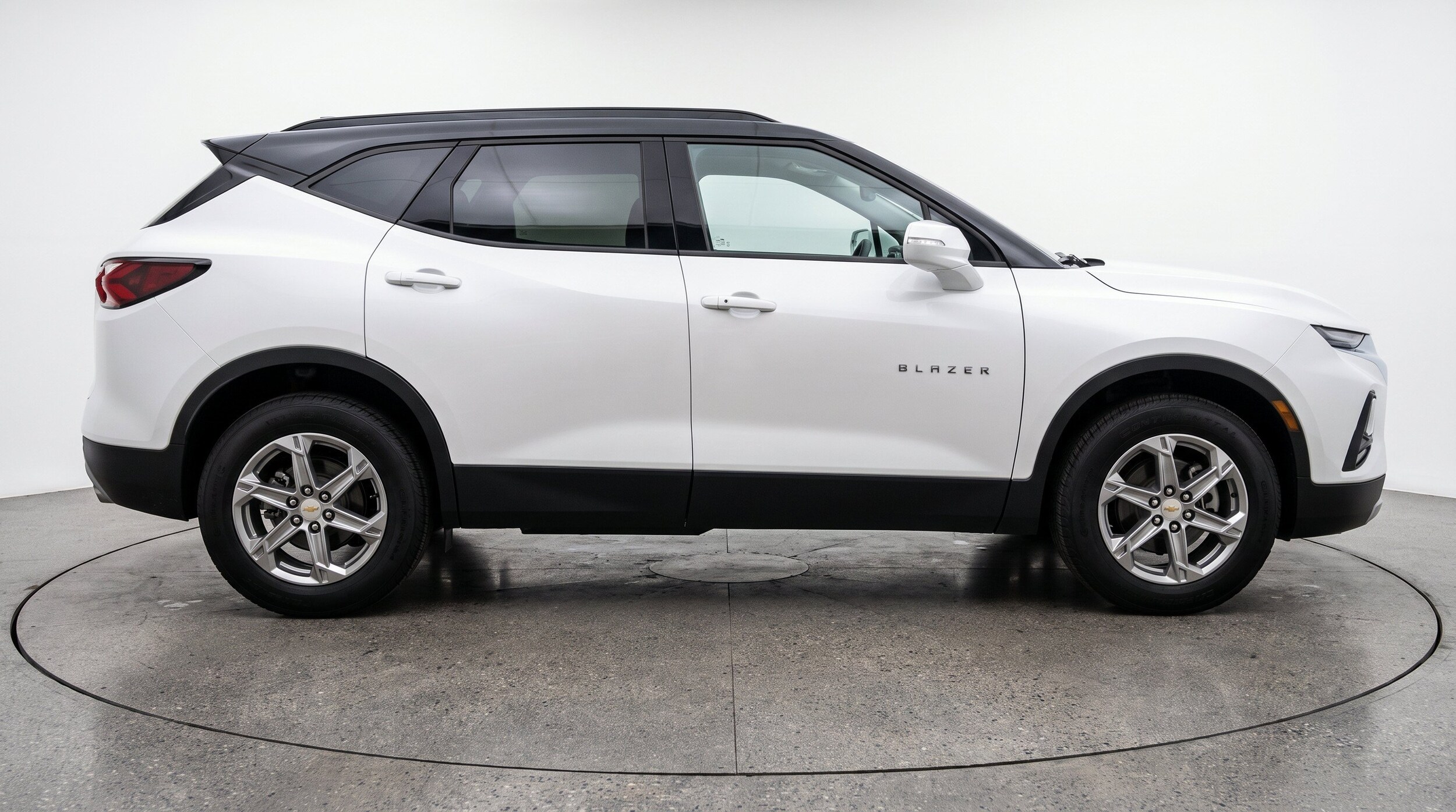 Thumbnail: 2025 Chevrolet Blazer - 10