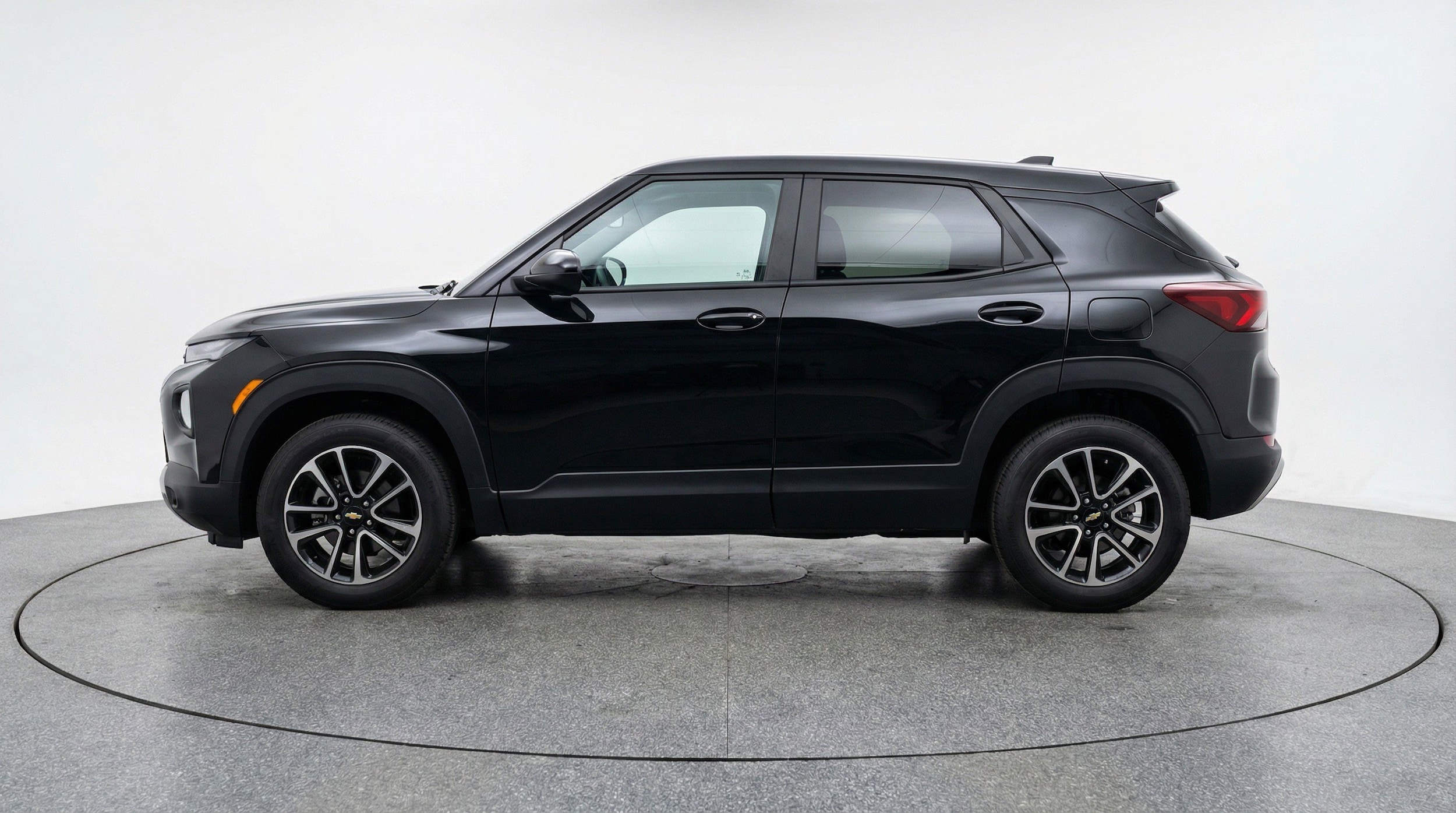 Thumbnail: 2025 Chevrolet TrailBlazer - 5