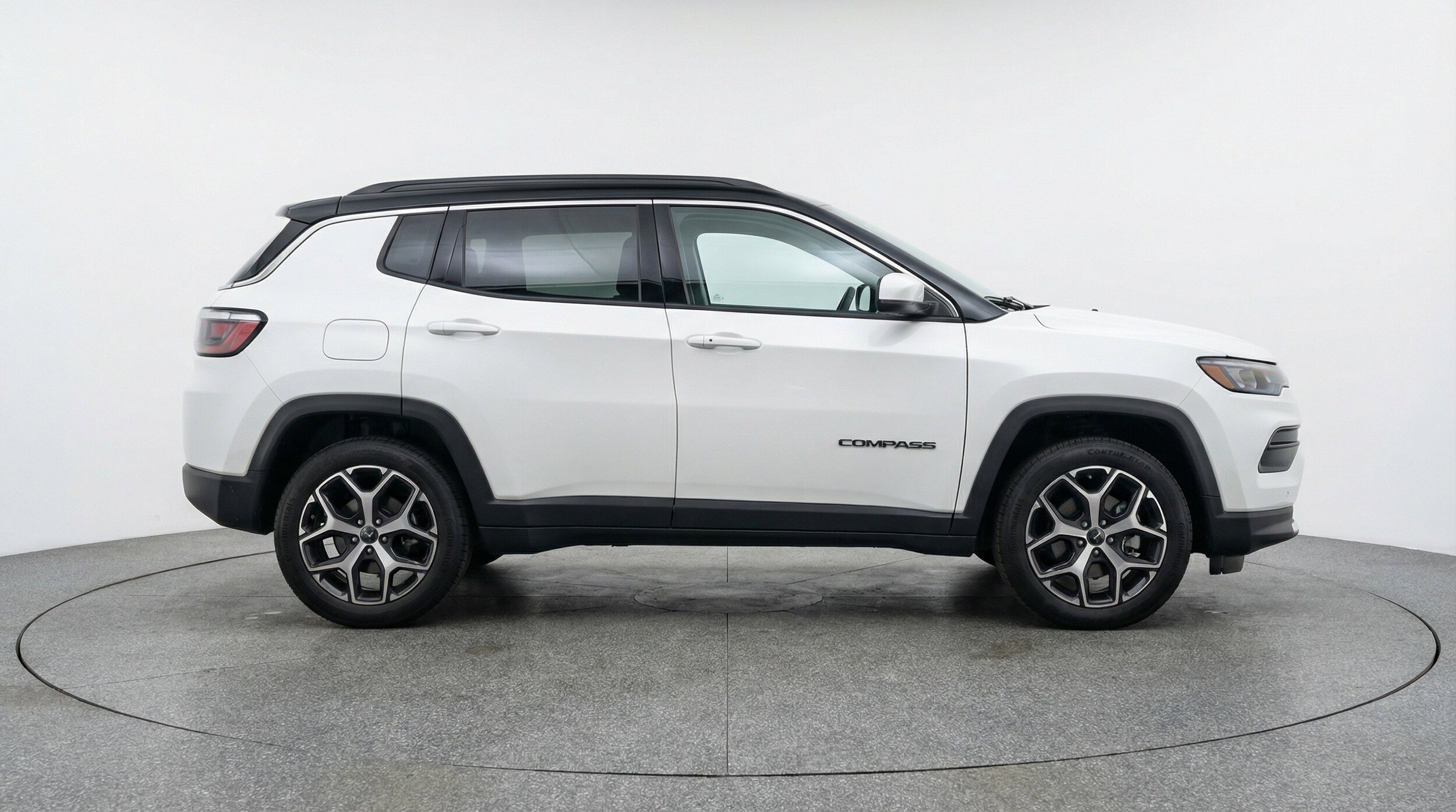 Thumbnail: 2025 Jeep Compass - 11