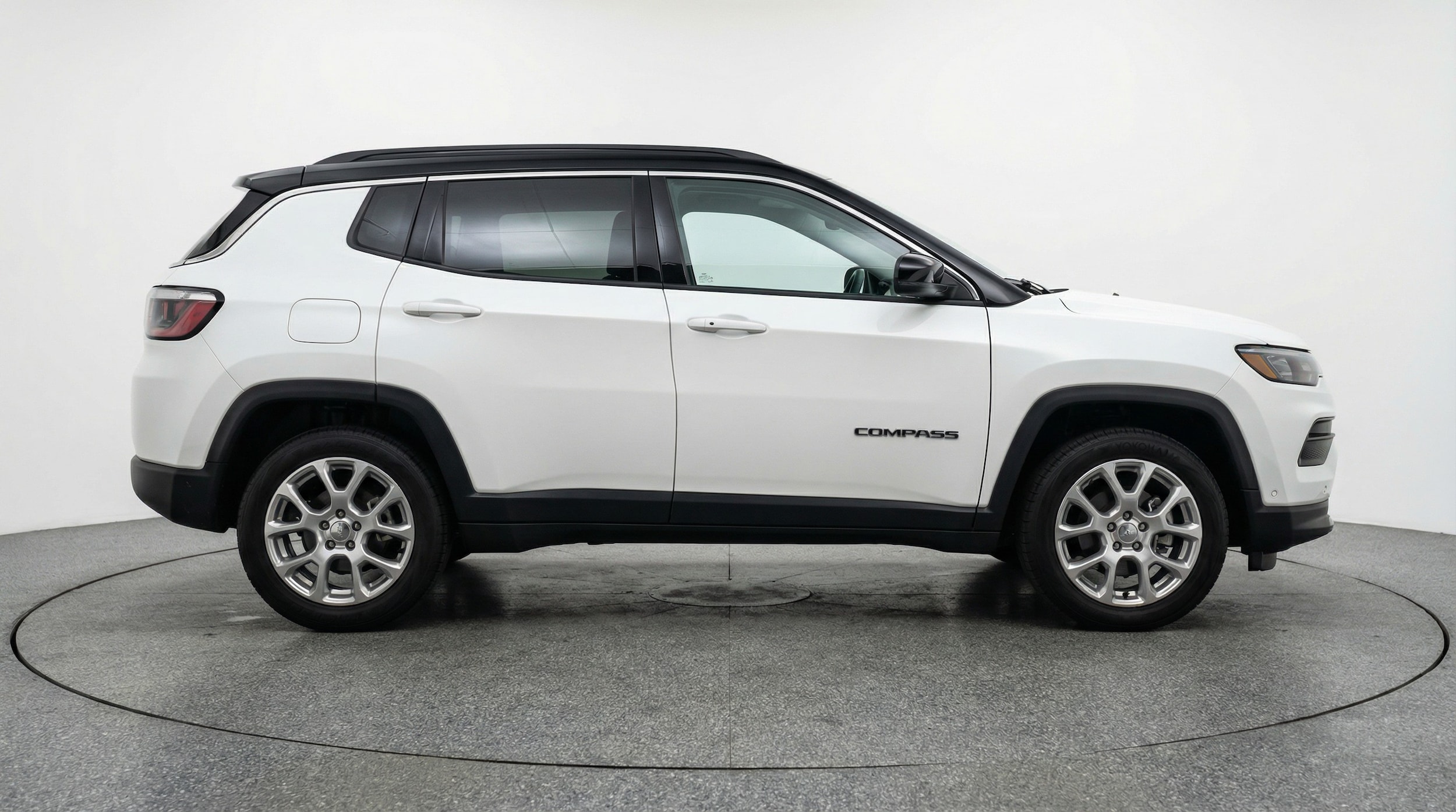 Thumbnail: 2025 Jeep Compass - 8