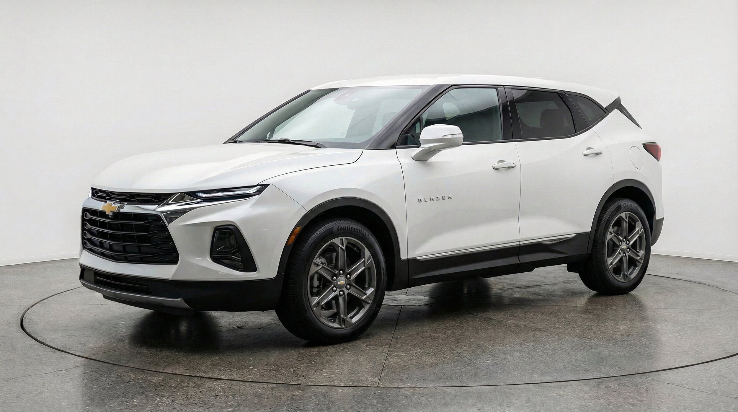 Thumbnail: 2025 Chevrolet Blazer - 3
