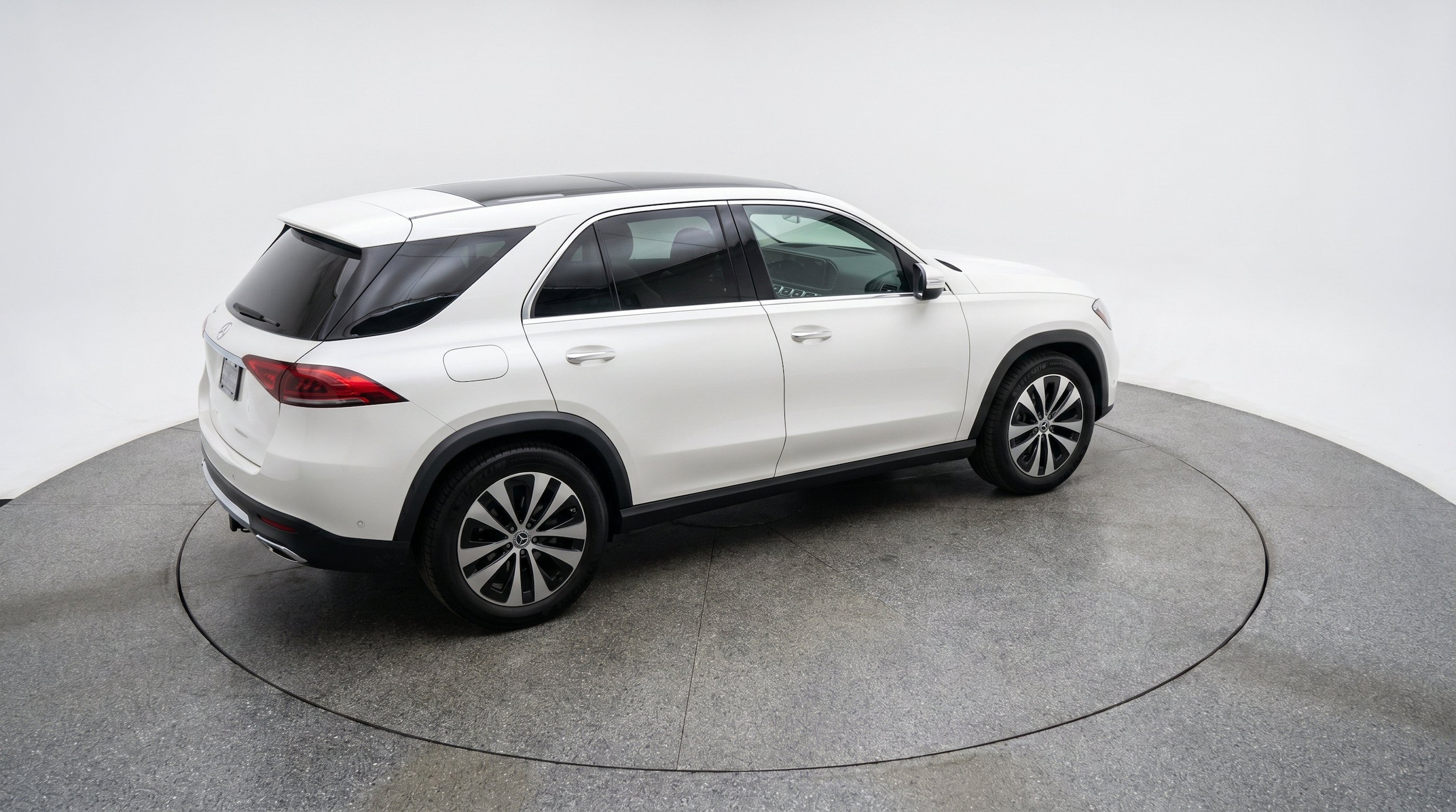 Thumbnail: 2026 Mercedes-Benz GLE - 9