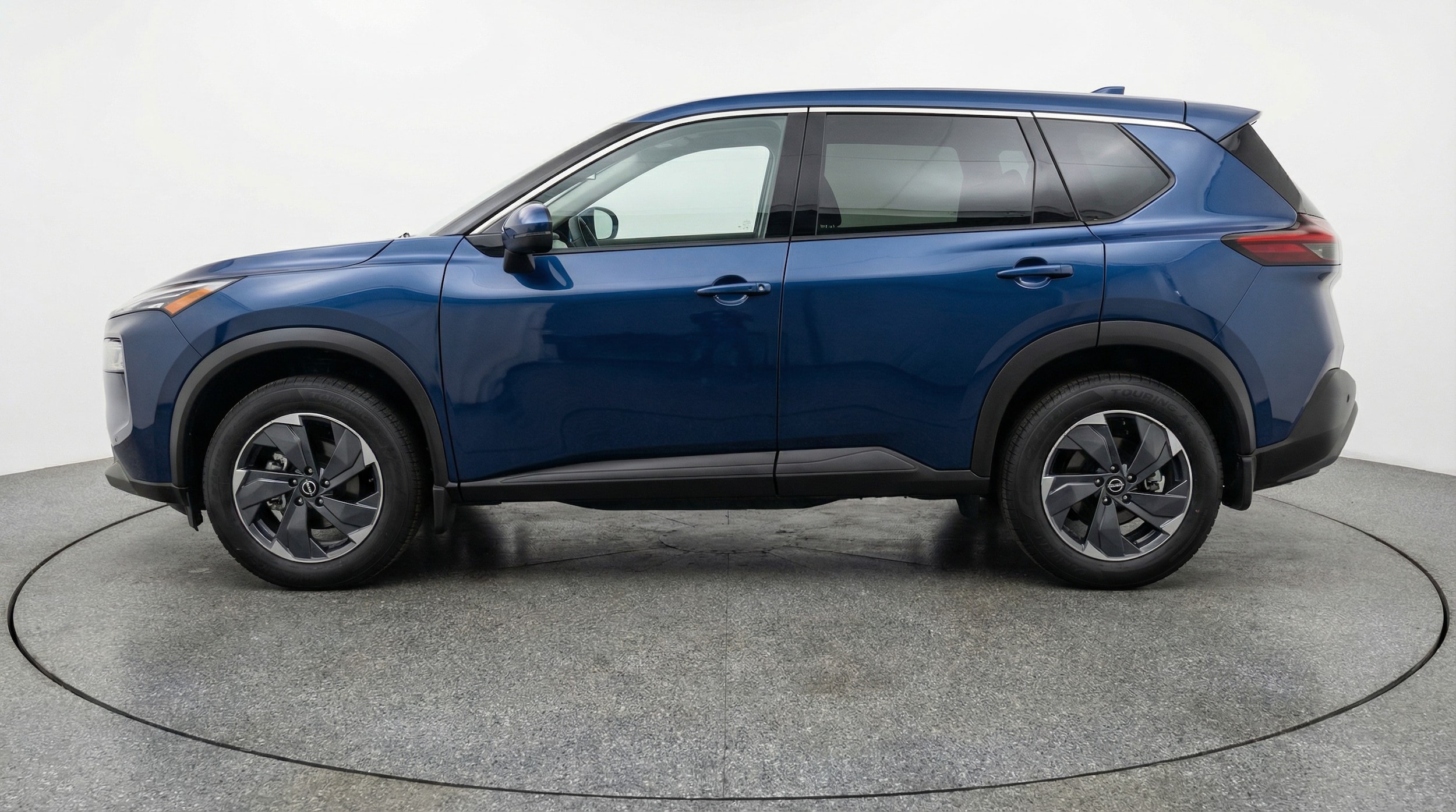 Thumbnail: 2025 Nissan Rogue - 4