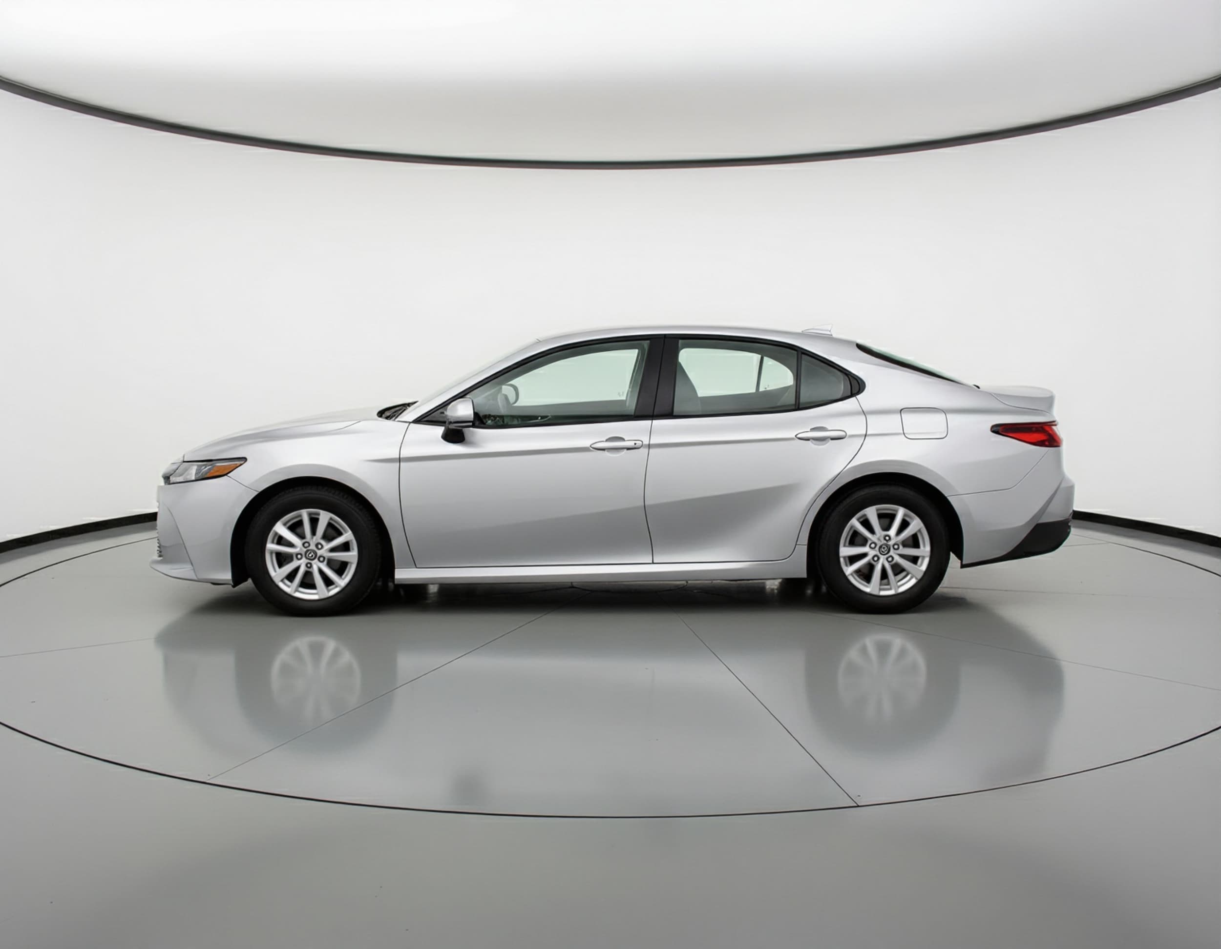 Thumbnail: 2025 Toyota Camry - 4