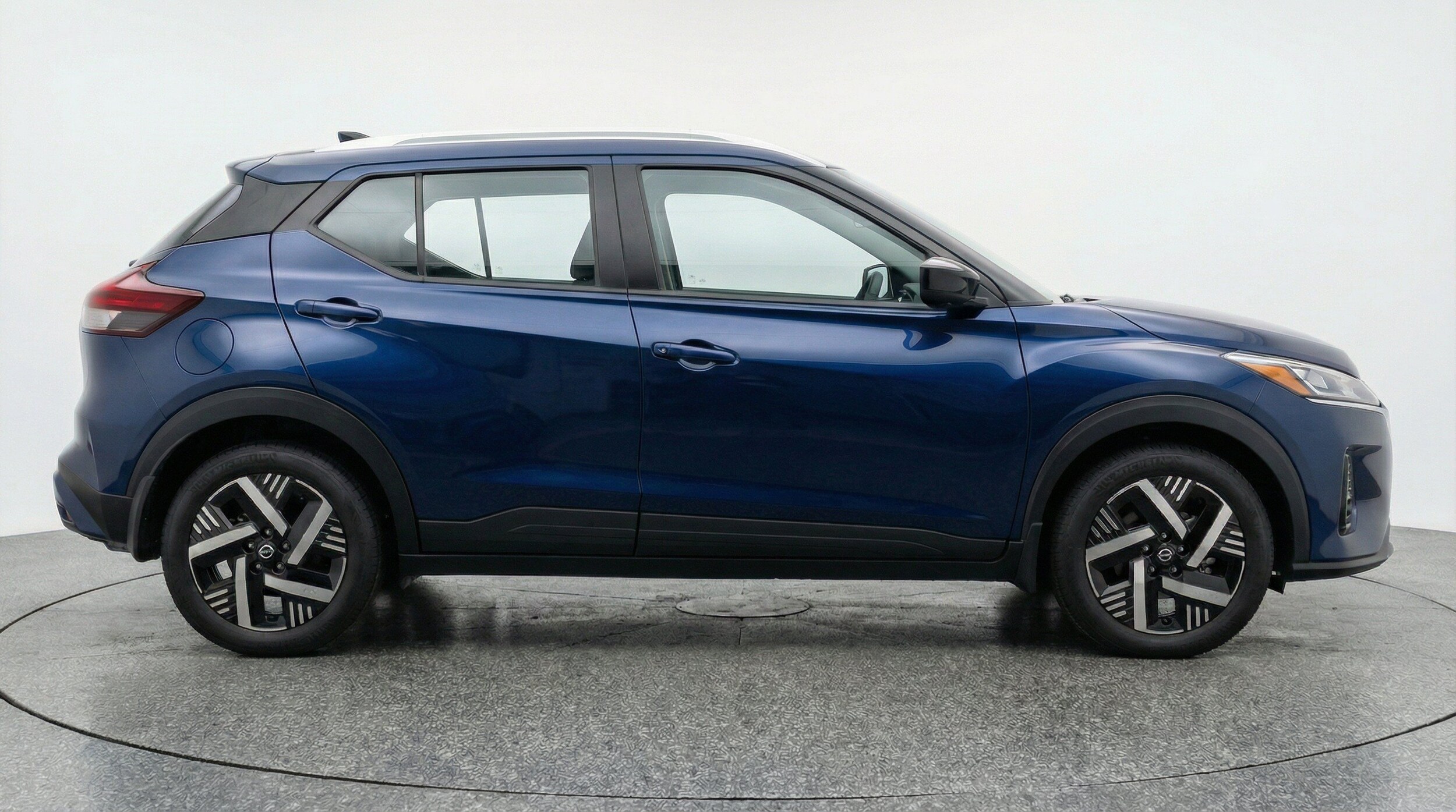 Thumbnail: 2026 Nissan Kicks - 11