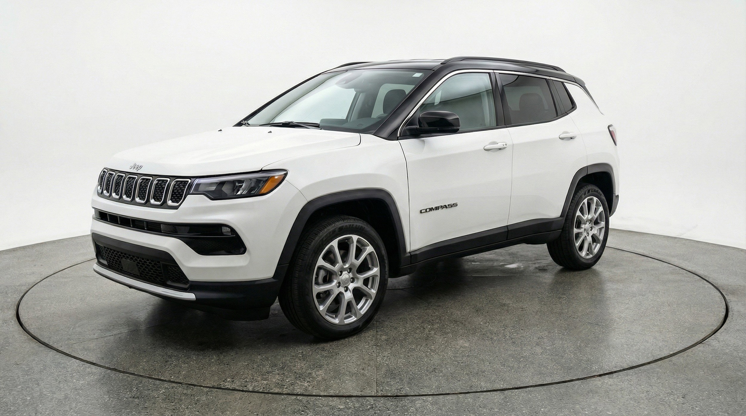 Thumbnail: 2025 Jeep Compass - 3