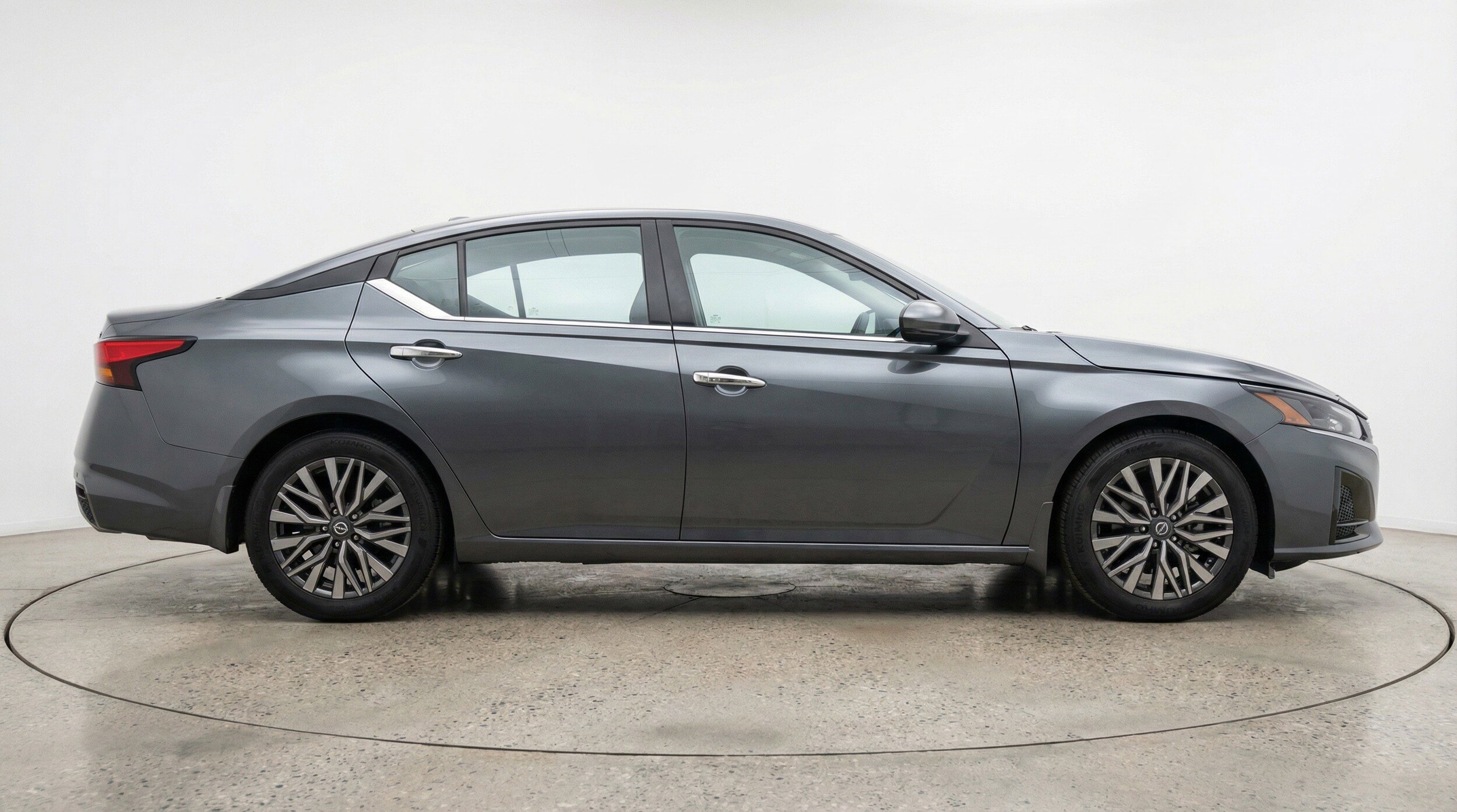 Thumbnail: 2025 Nissan Altima - 11