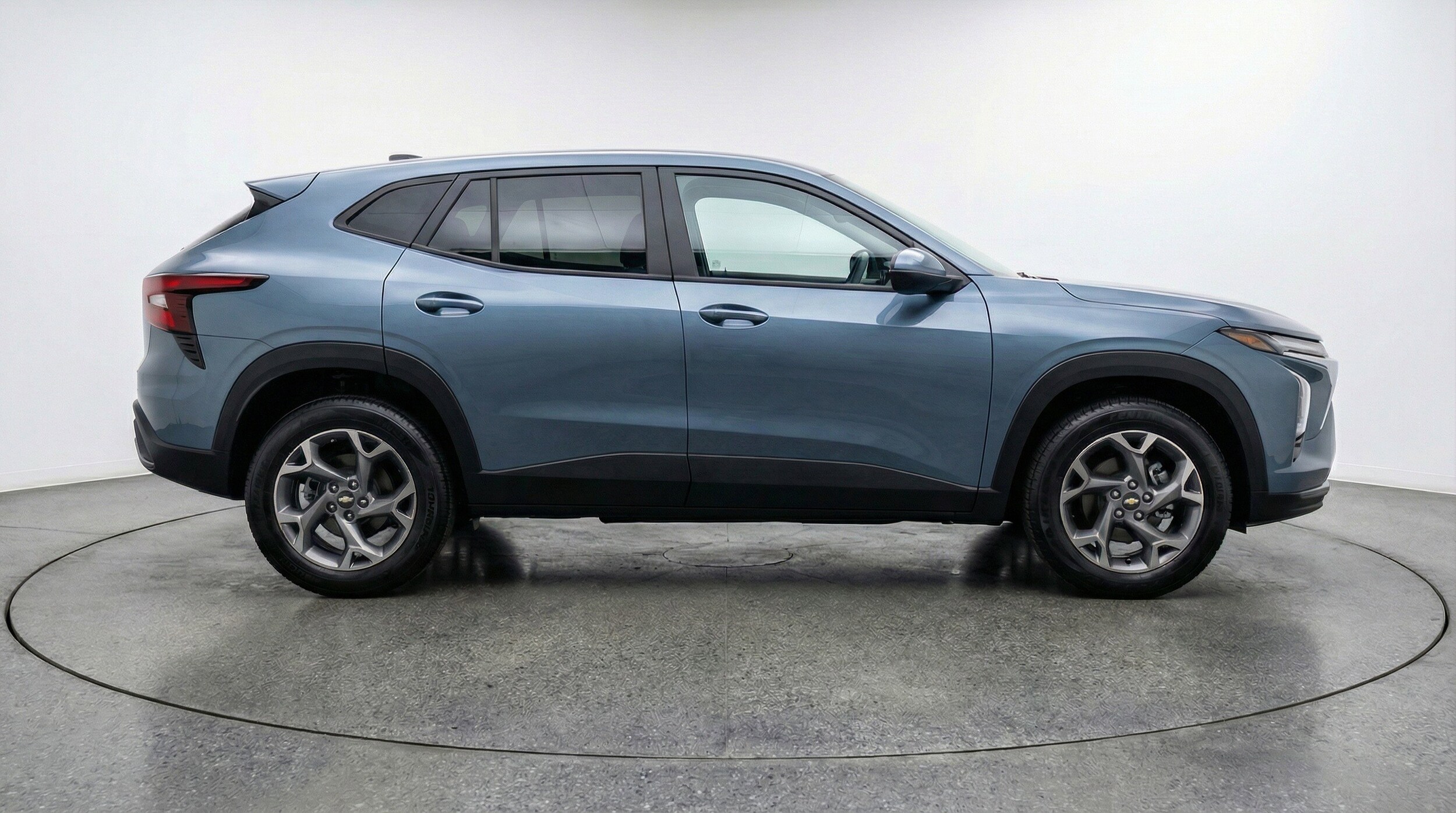 Thumbnail: 2025 Chevrolet Trax - 11