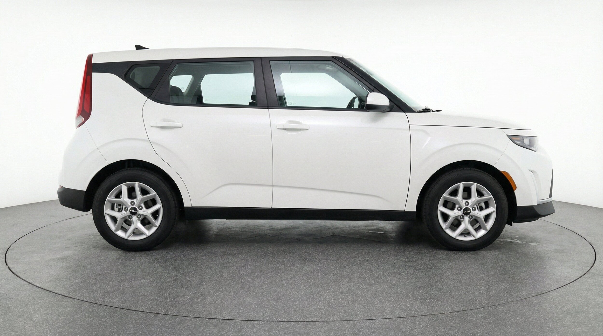 Thumbnail: 2025 Kia Soul - 11
