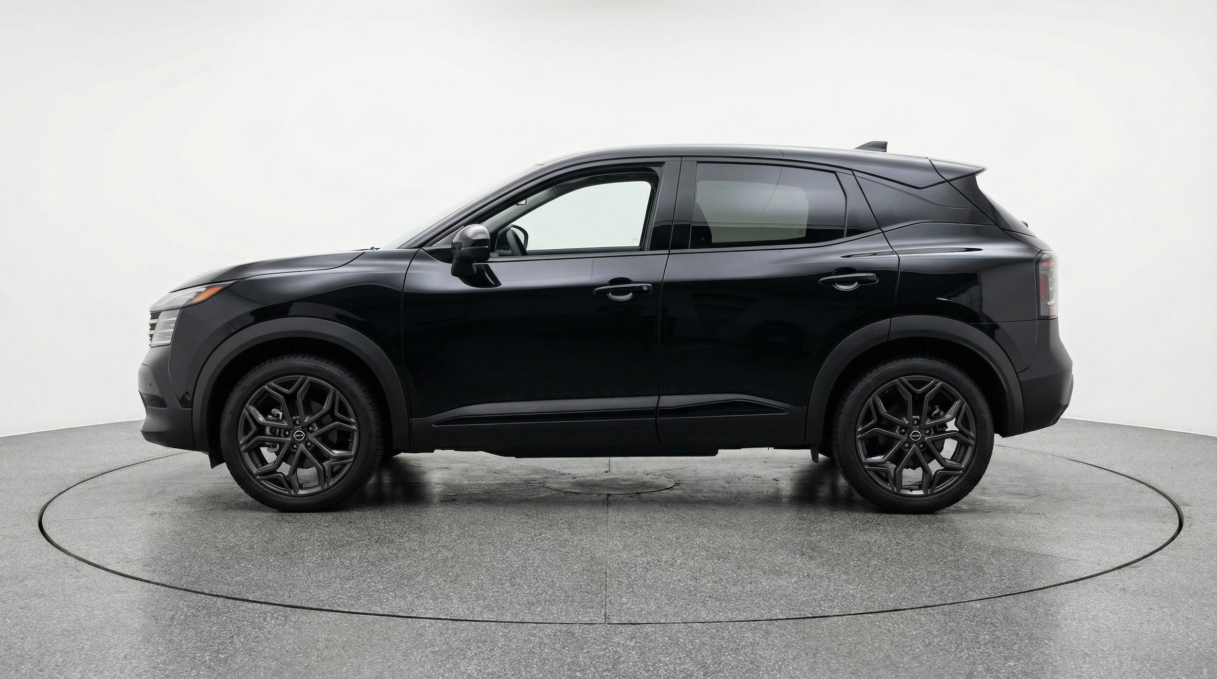 Thumbnail: 2026 Nissan Kicks - 5