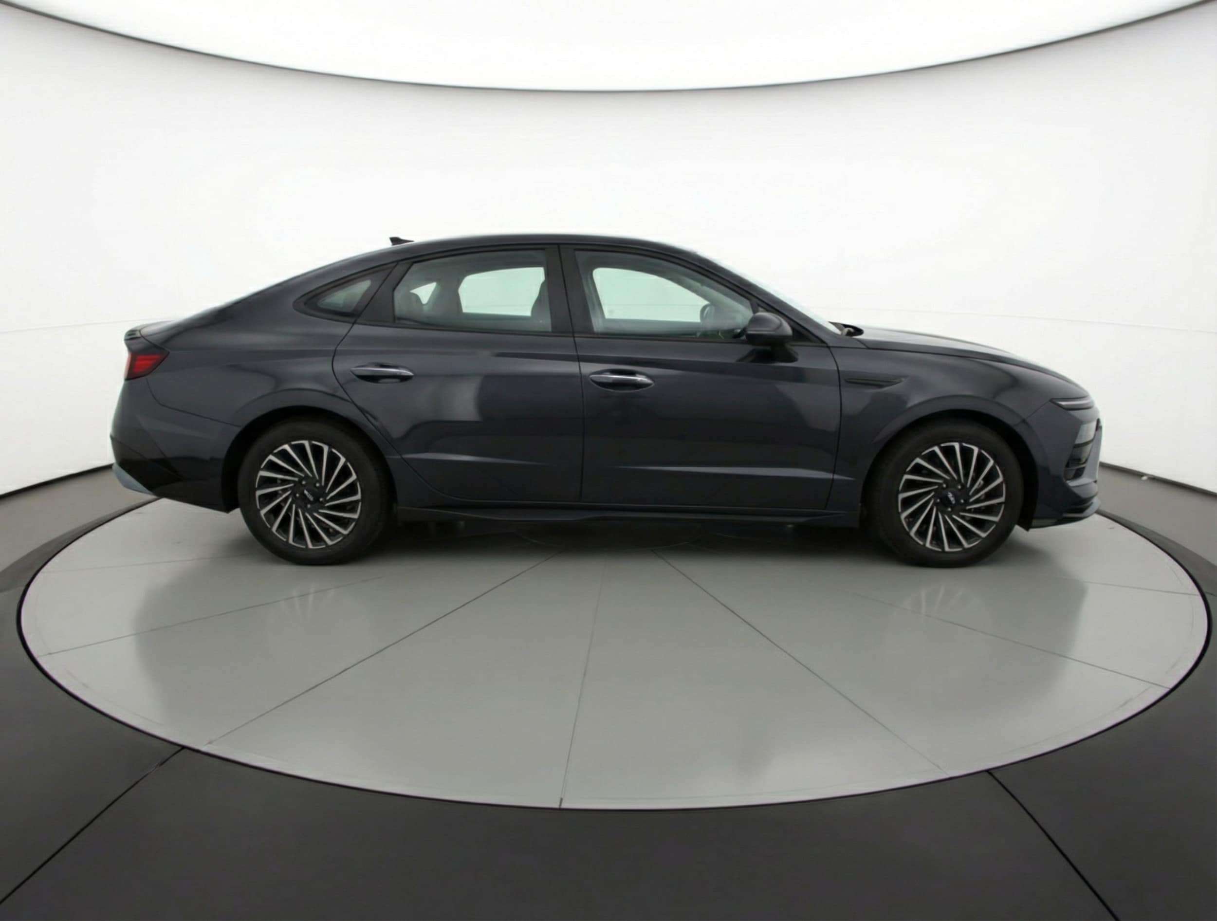 Thumbnail: 2025 Hyundai Sonata - 8