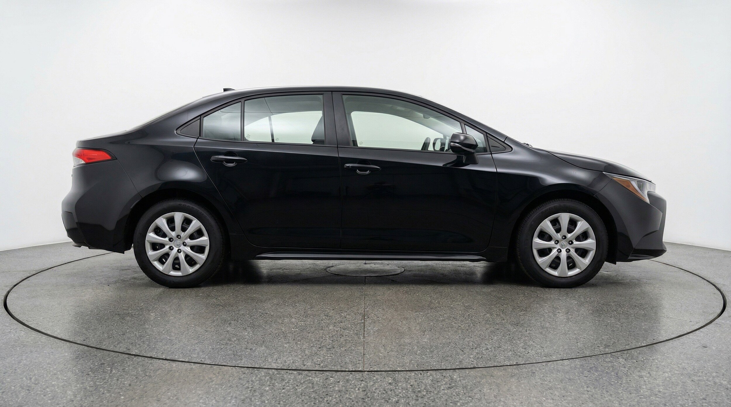 Thumbnail: 2025 Toyota Corolla - 11