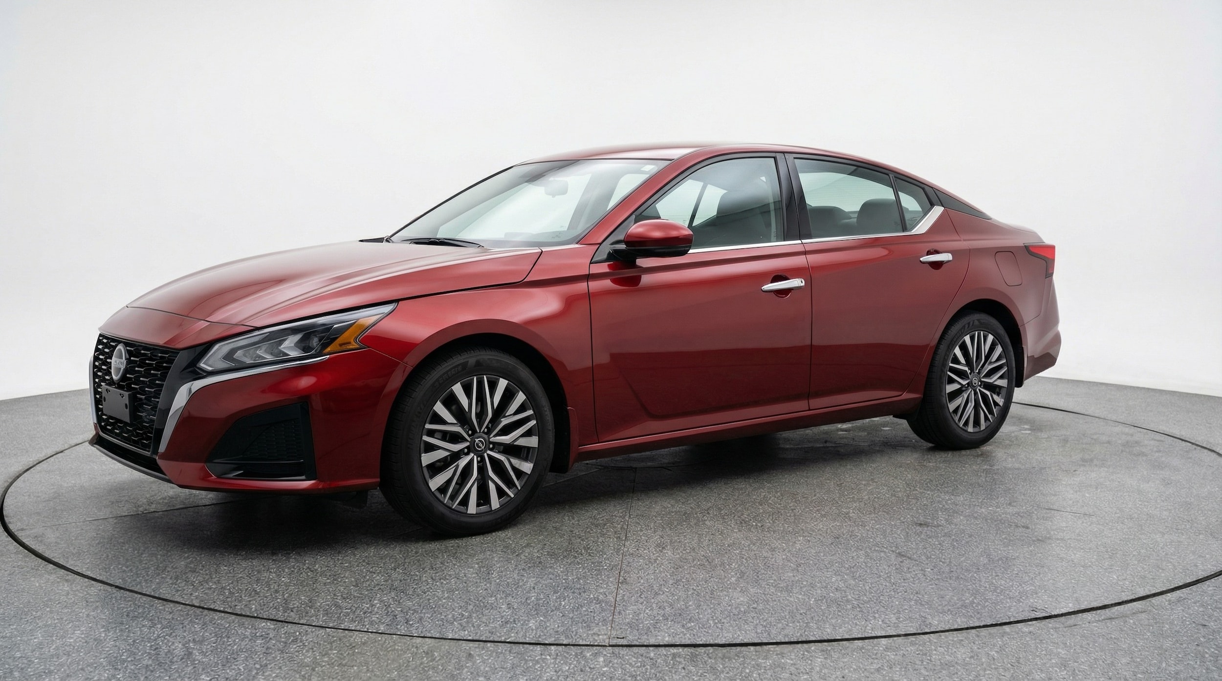 Thumbnail: 2025 Nissan Altima - 3