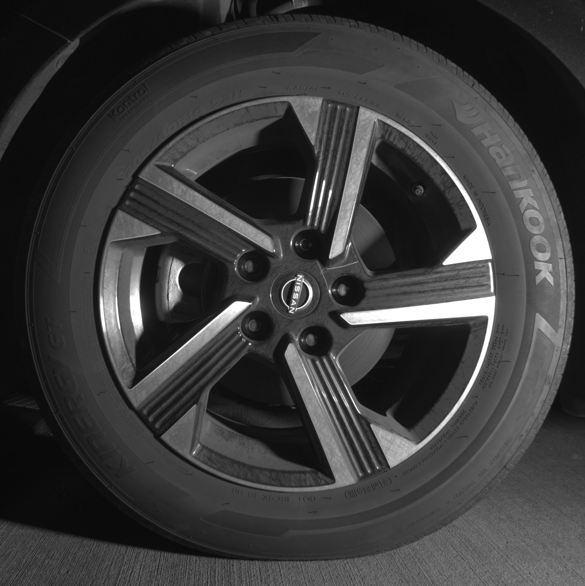 Thumbnail: 2025 Nissan Sentra - 9