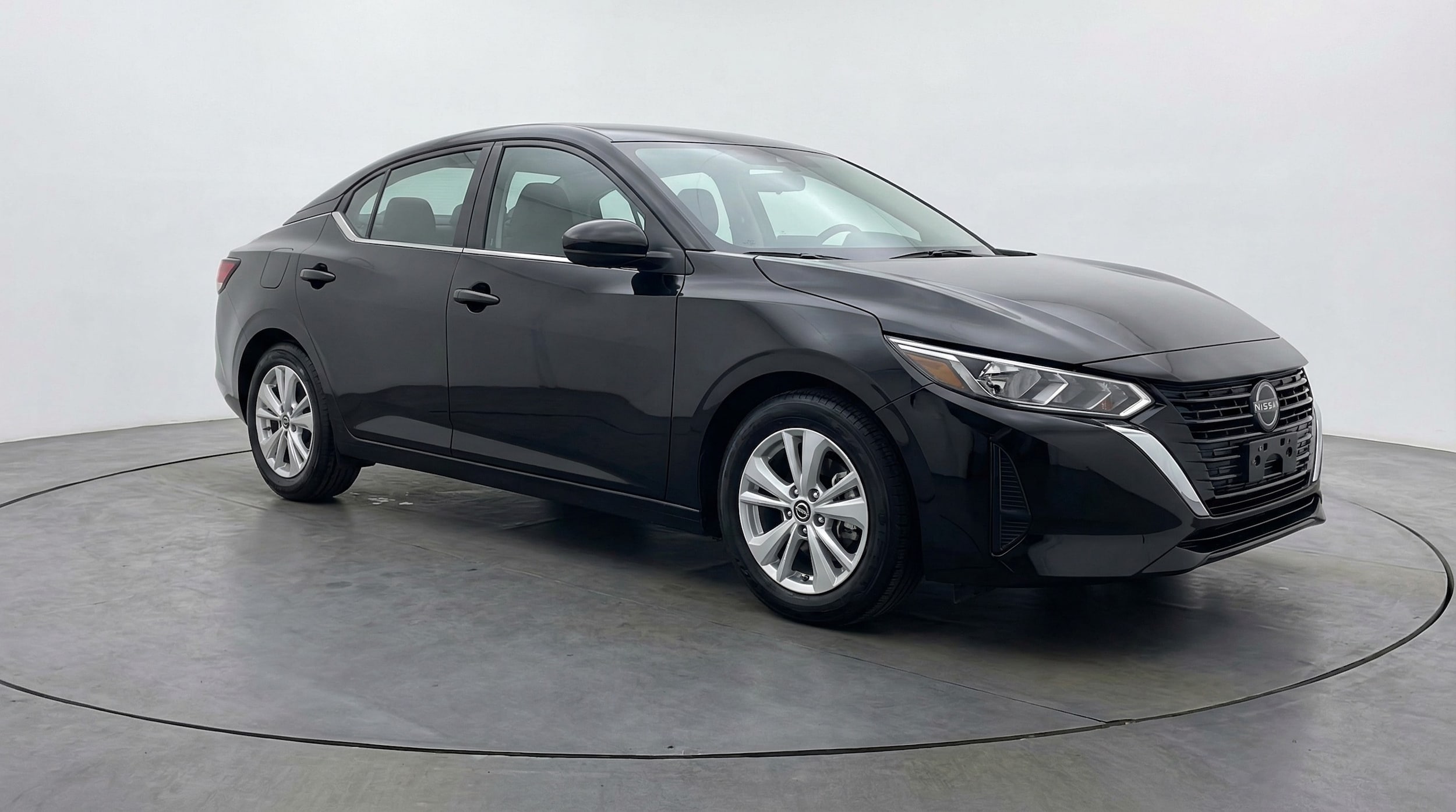 Thumbnail: 2025 Nissan Sentra - 1