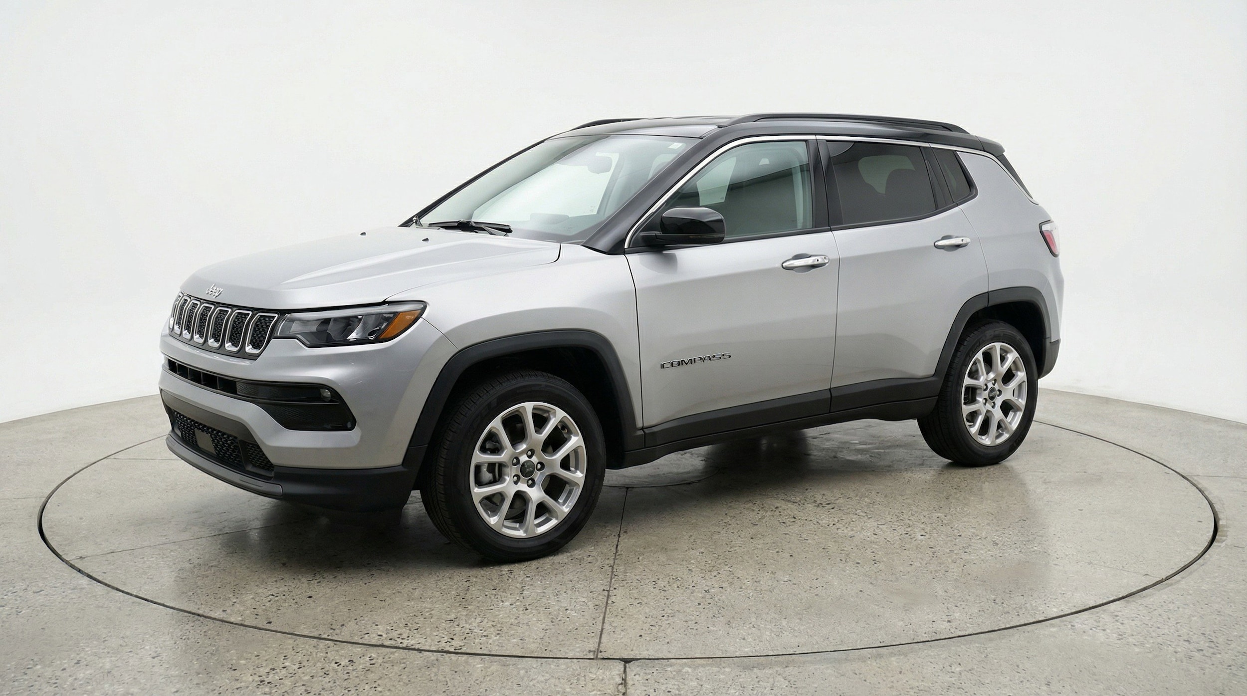 Thumbnail: 2025 Jeep Compass - 3