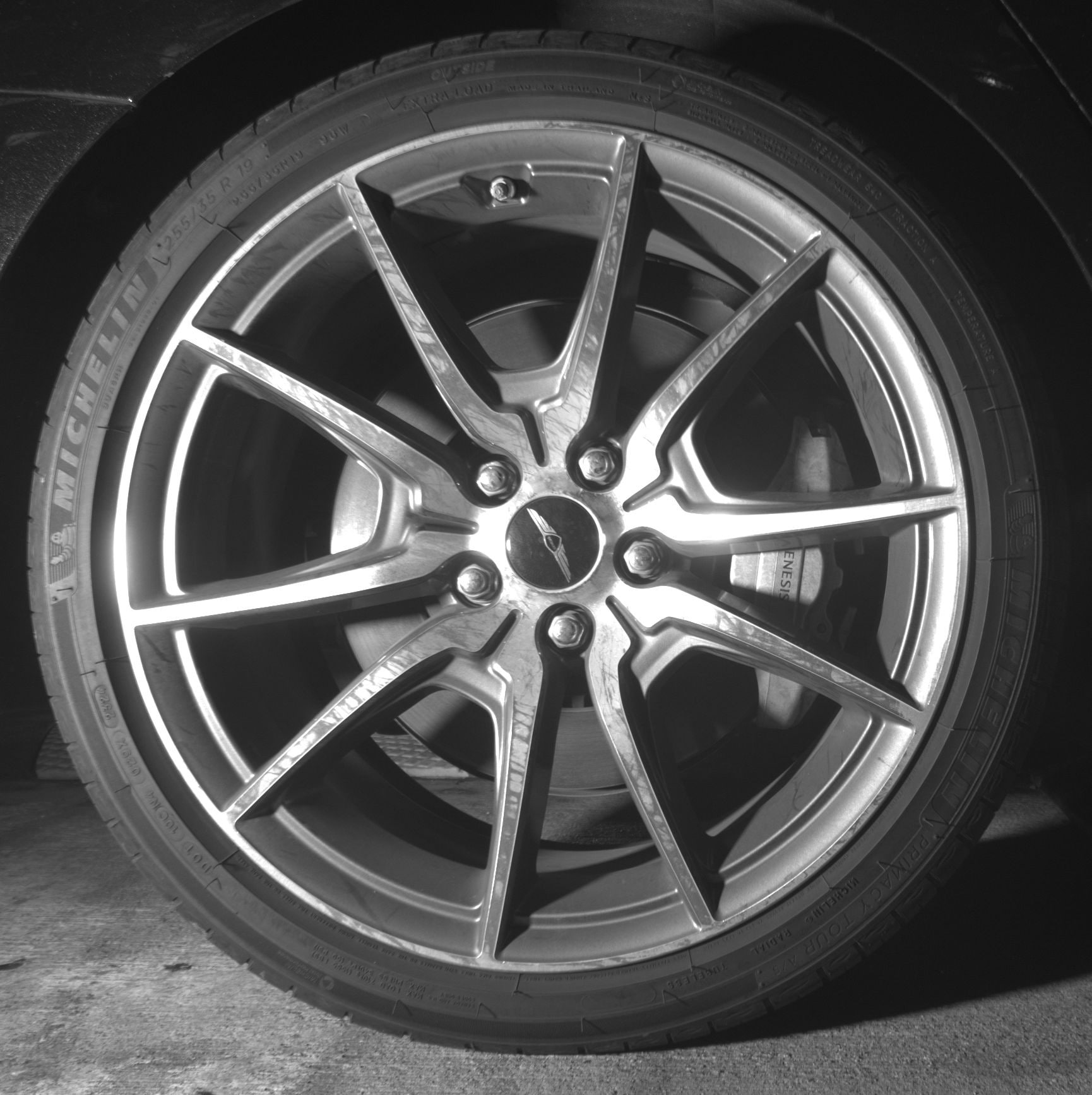 Thumbnail: 2025 Genesis G70 - 12