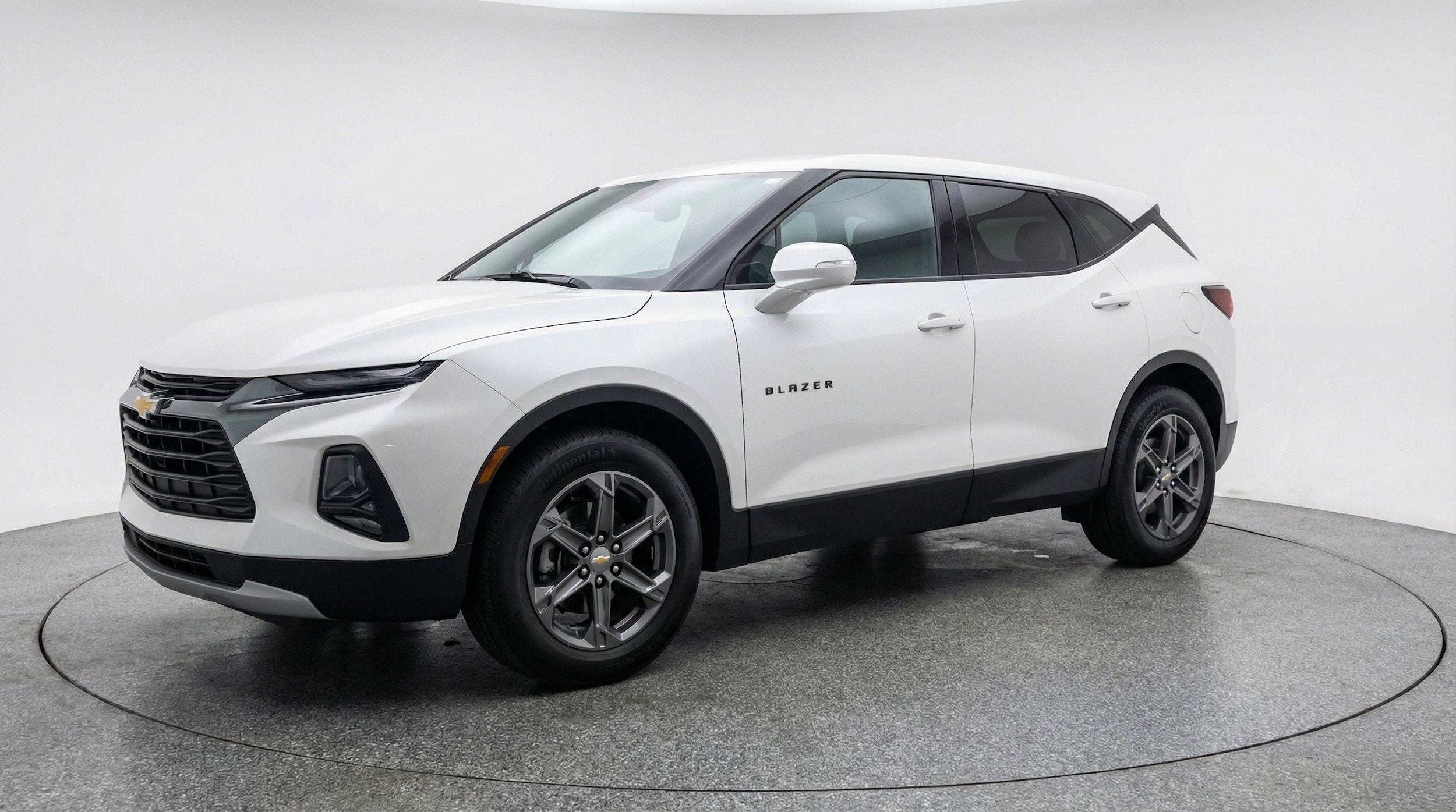 Thumbnail: 2025 Chevrolet Blazer - 3