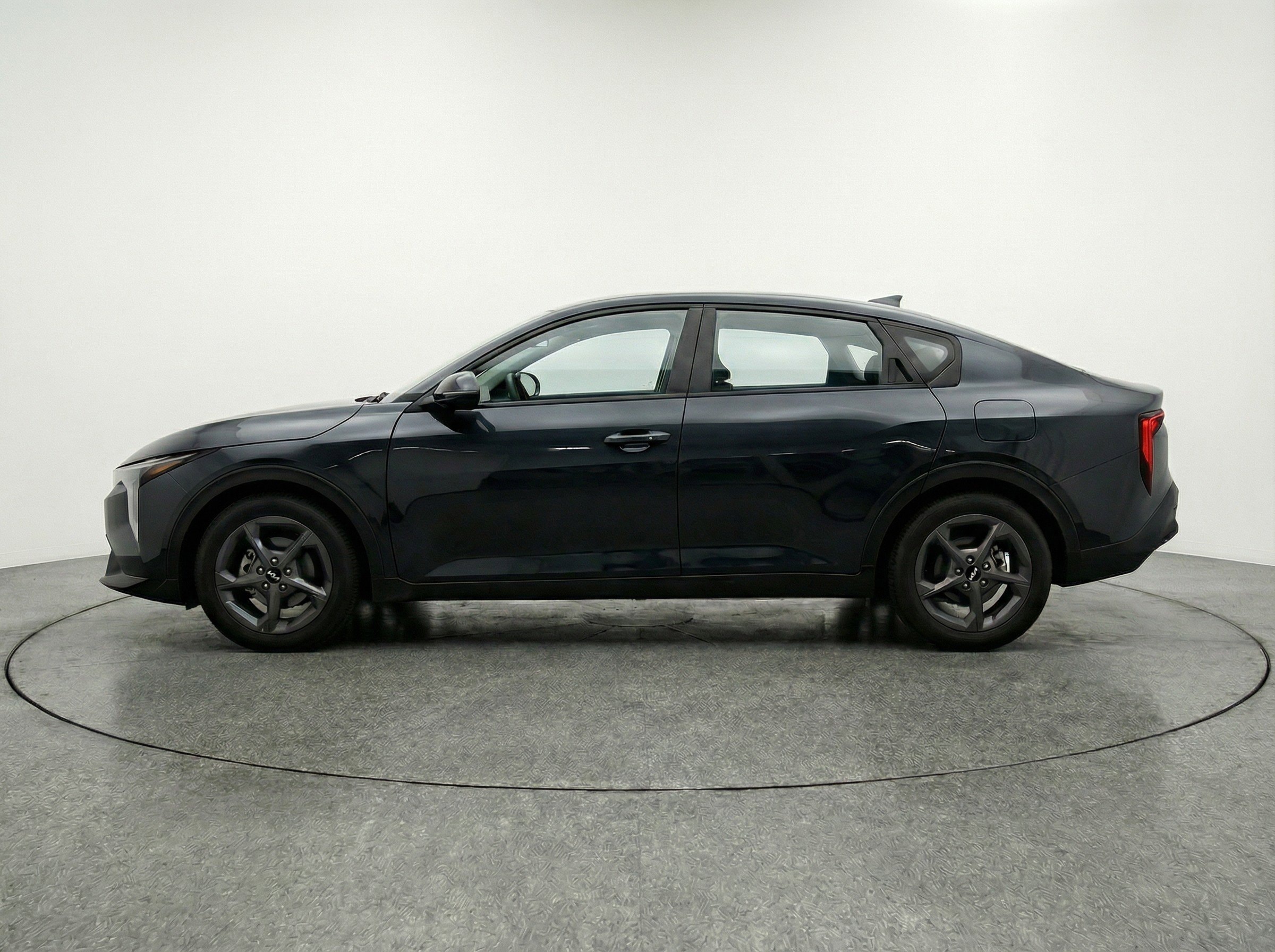 Thumbnail: 2025 Kia K4 - 5