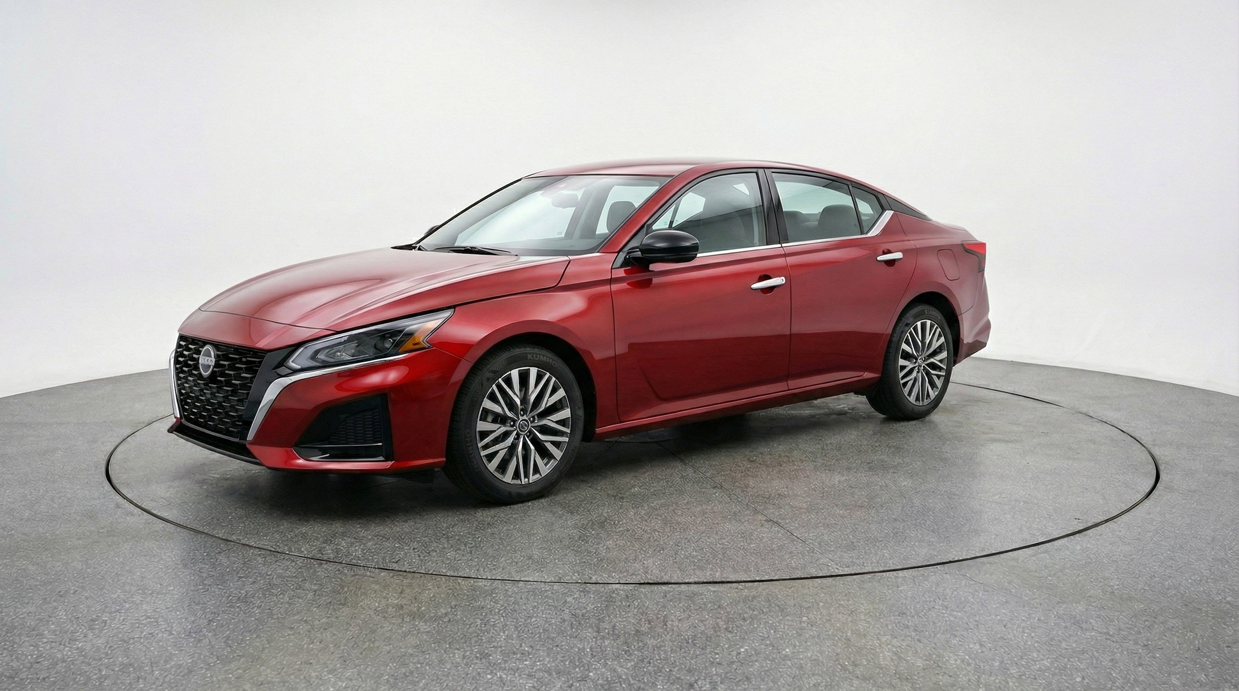 Thumbnail: 2025 Nissan Altima - 3