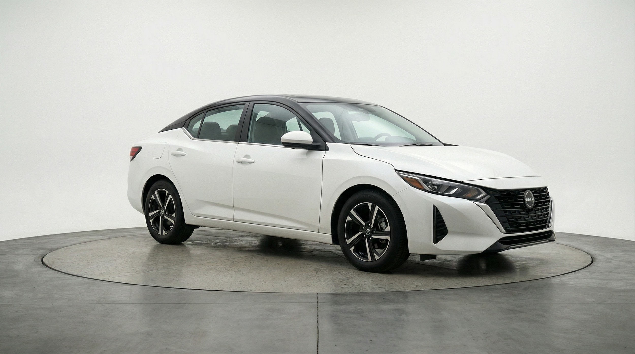 Thumbnail: 2025 Nissan Sentra - 1