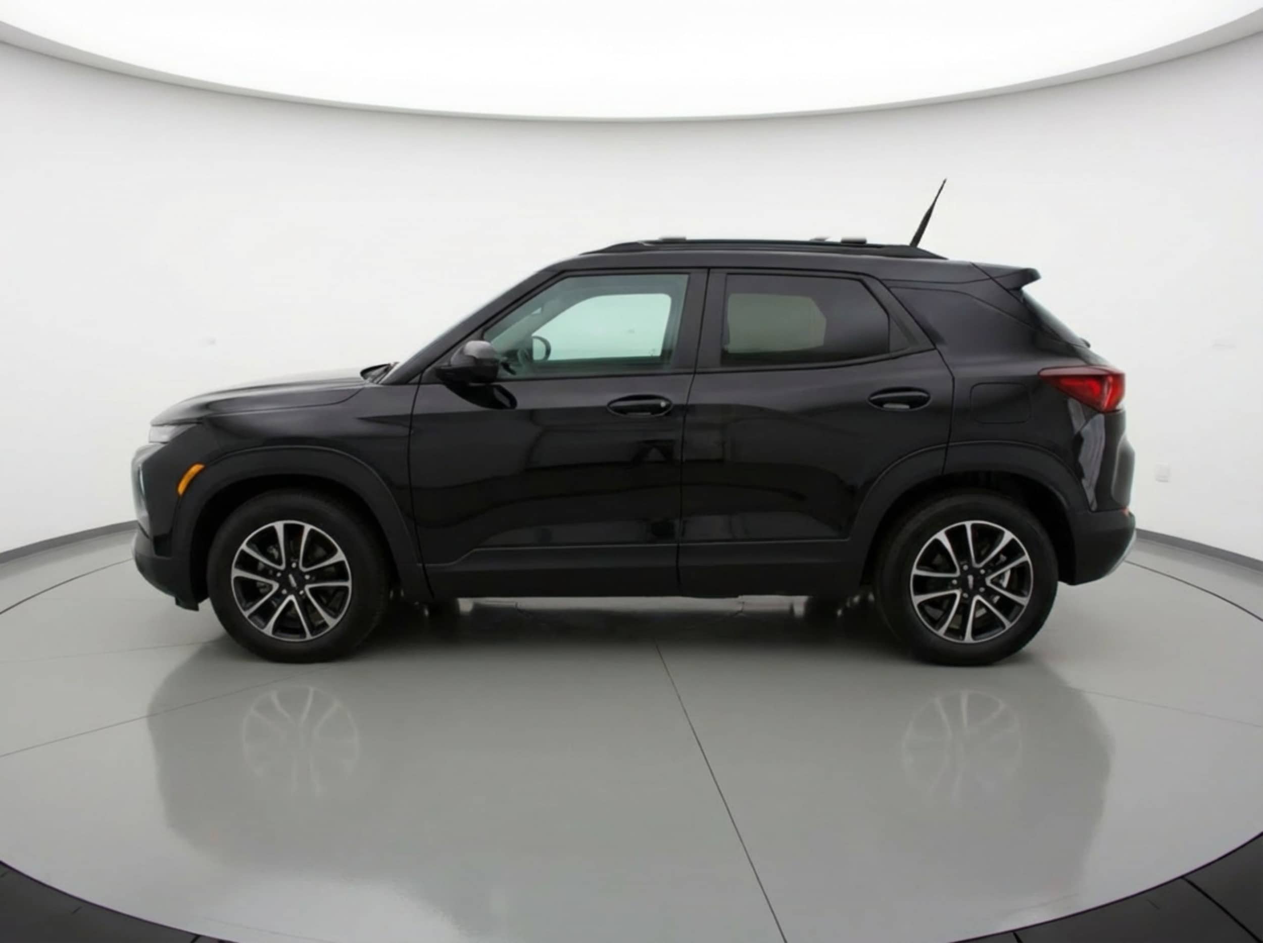 Thumbnail: 2025 Chevrolet TrailBlazer - 4