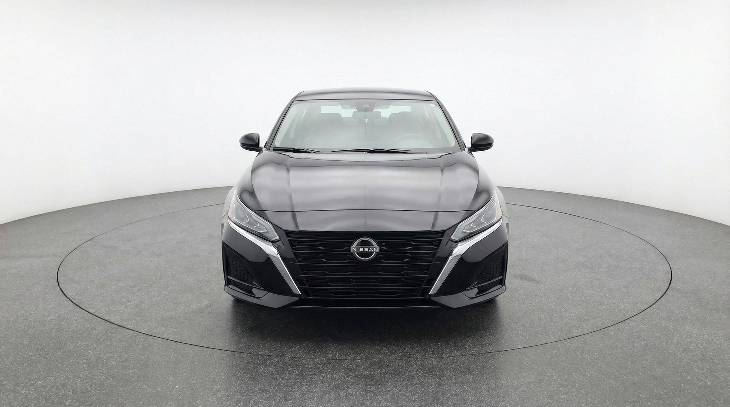 Thumbnail: 2025 Nissan Altima - 2