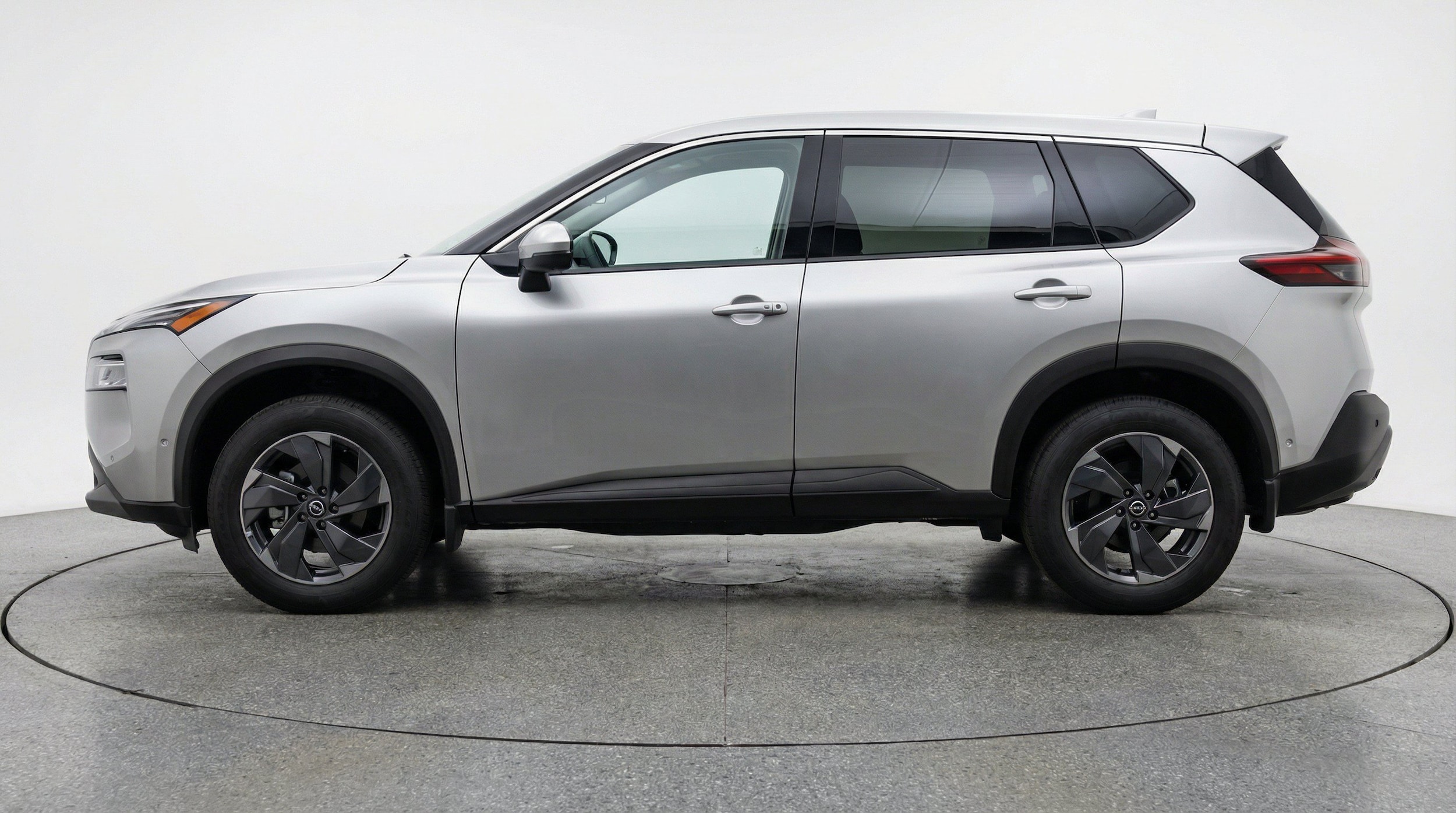 Thumbnail: 2025 Nissan Rogue - 5