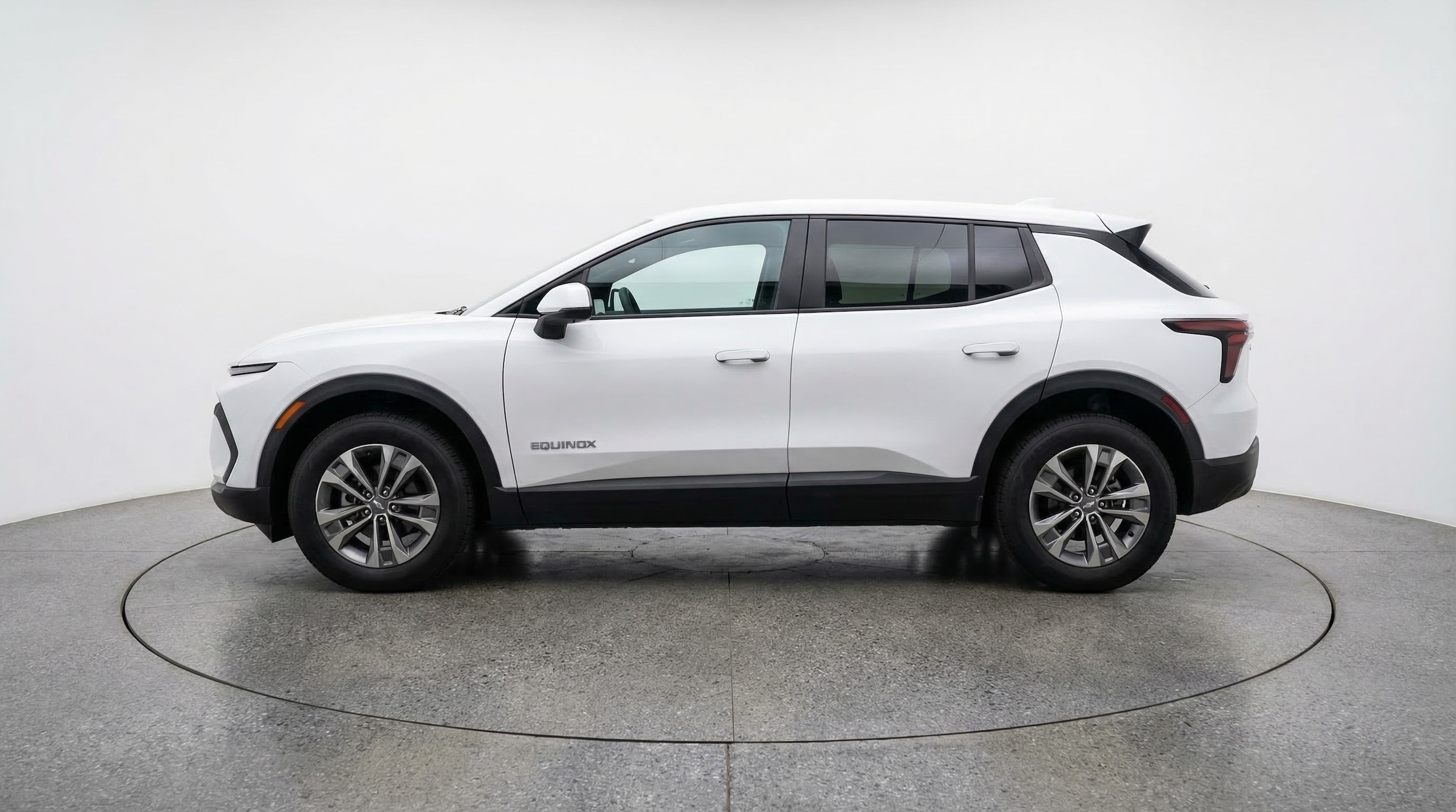 Thumbnail: 2025 Chevrolet Equinox - 4