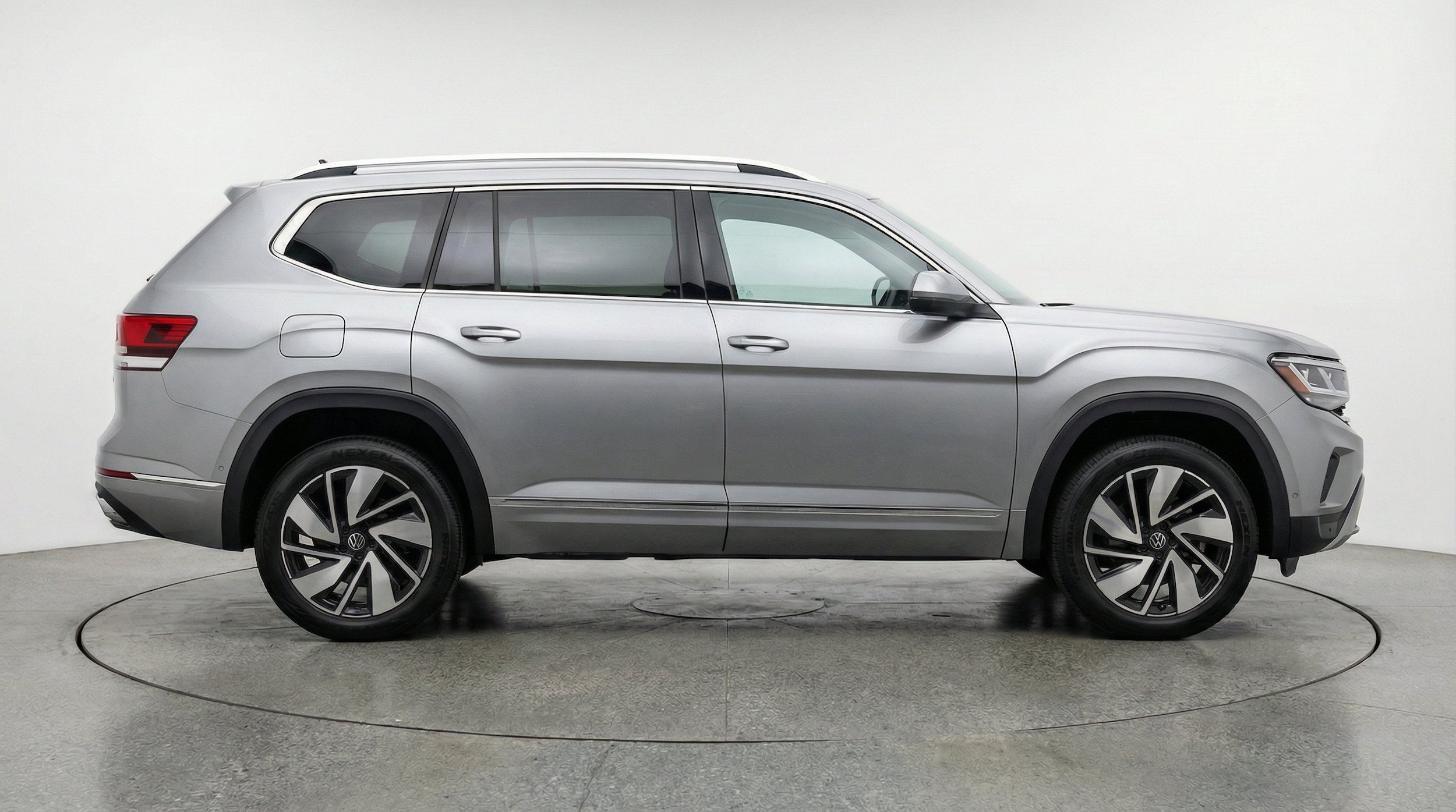 Thumbnail: 2026 Volkswagen Atlas - 11