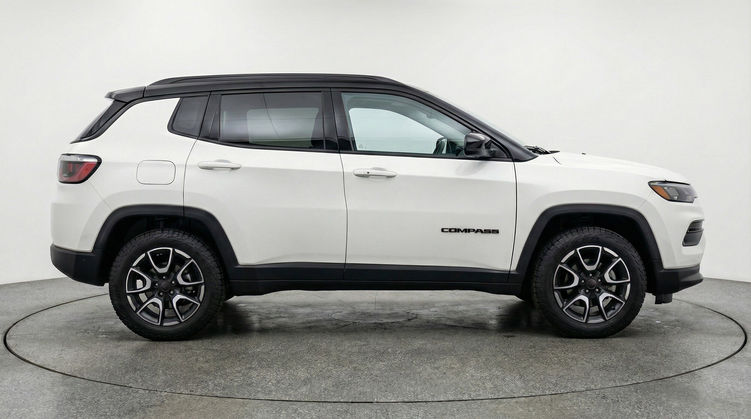 Thumbnail: 2025 Jeep Compass - 11