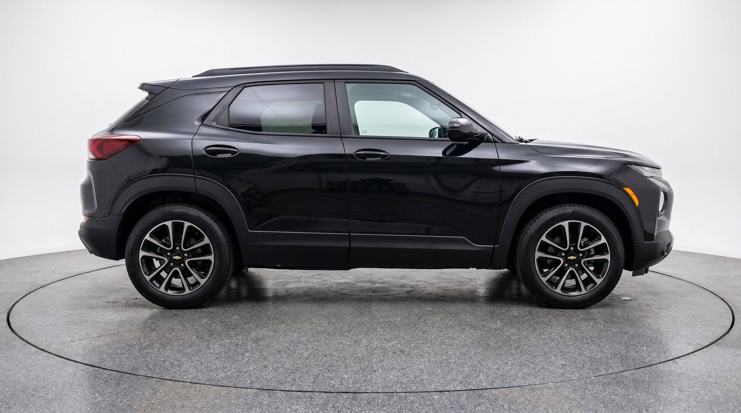 Thumbnail: 2025 Chevrolet TrailBlazer - 11