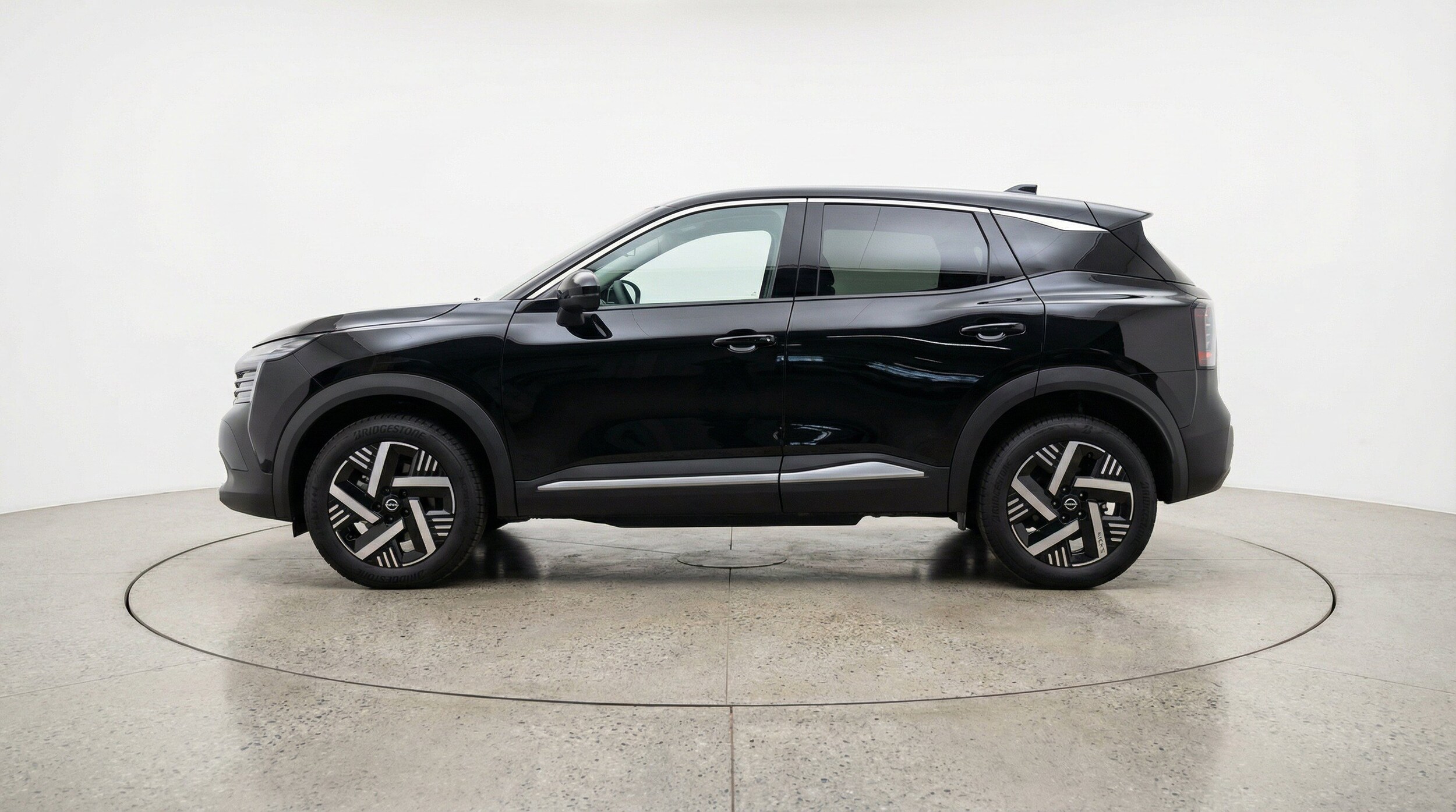 Thumbnail: 2026 Nissan Kicks - 5