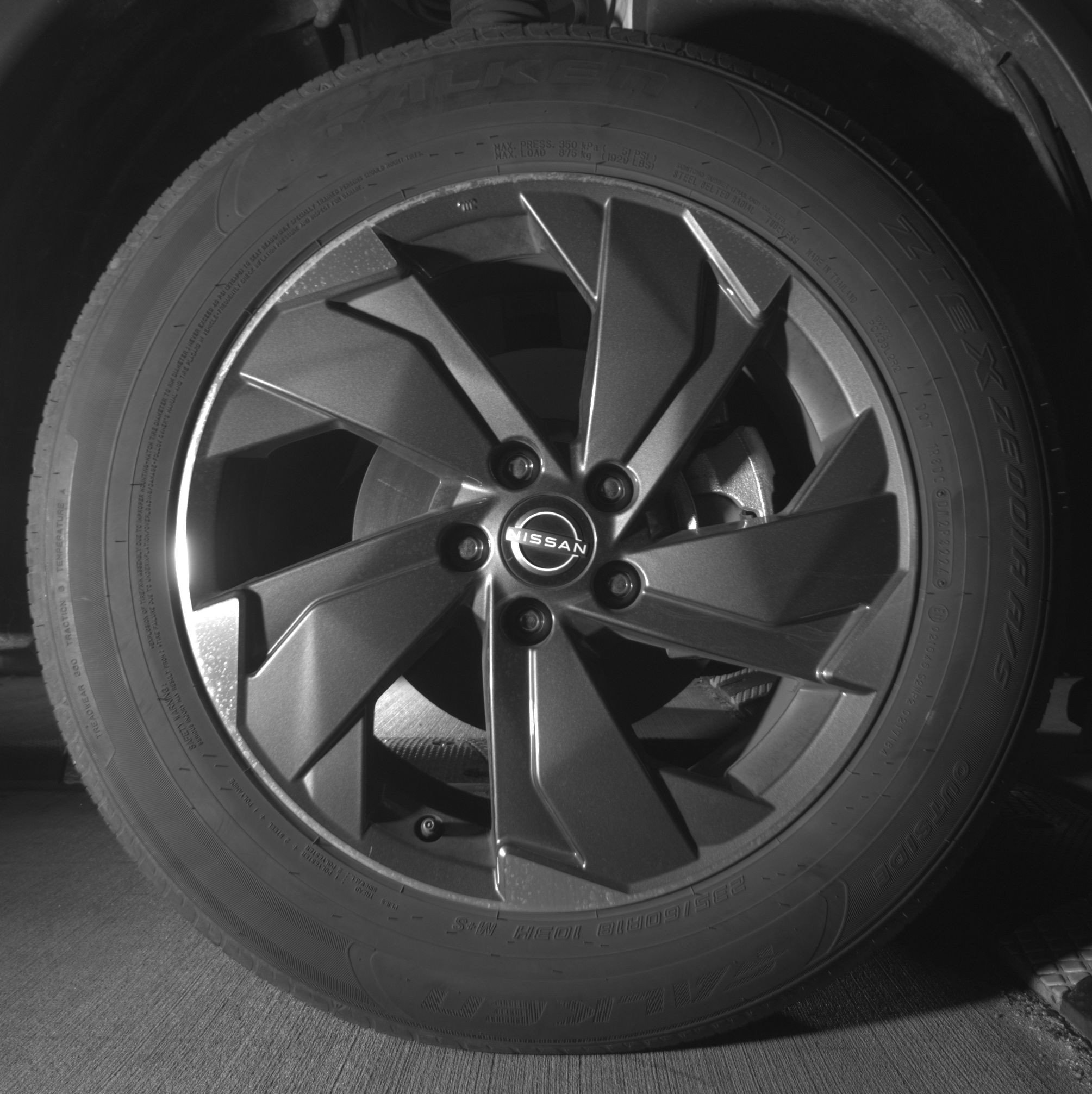 Thumbnail: 2025 Nissan Rogue - 13