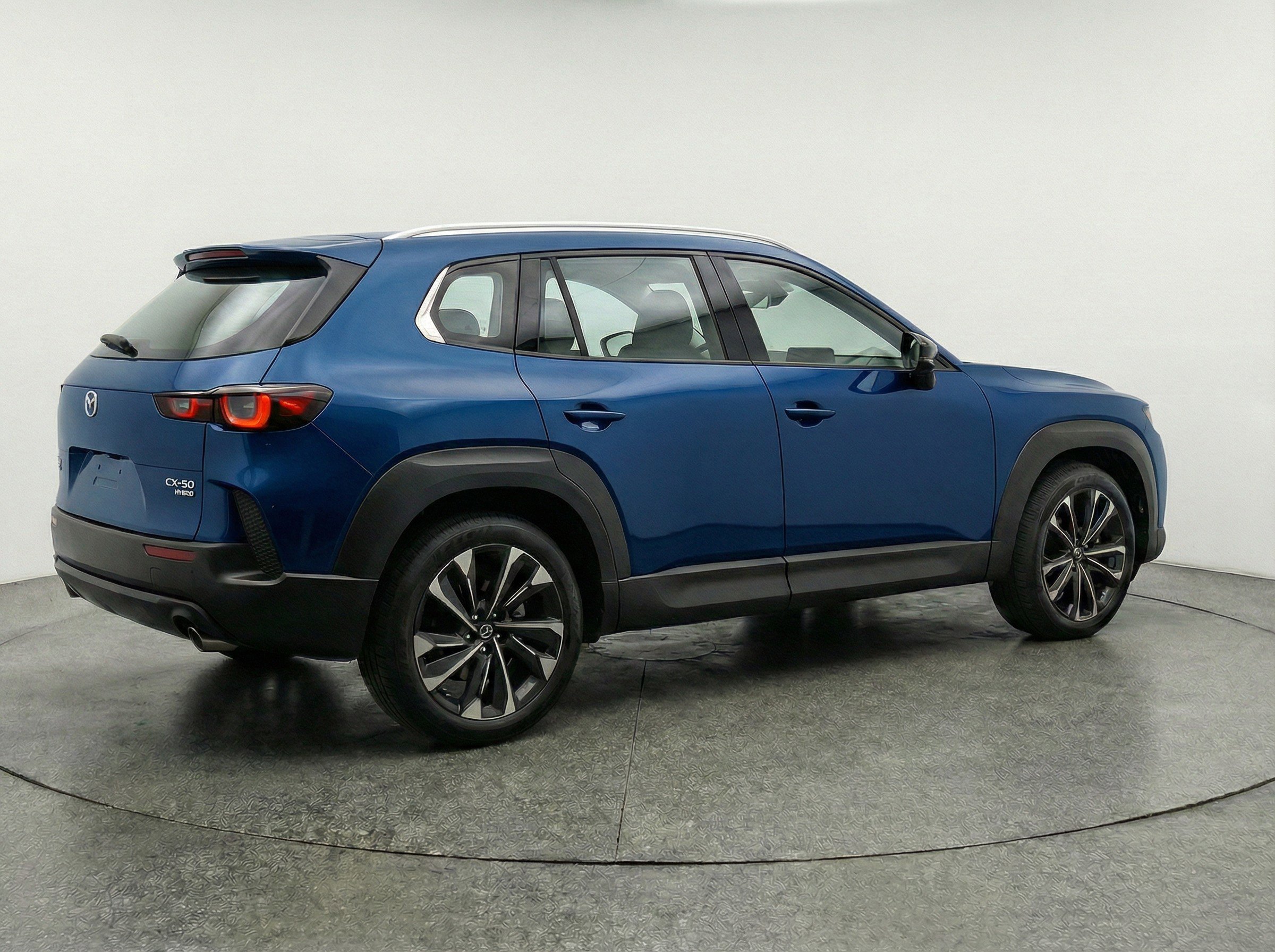 Thumbnail: 2025 Mazda CX-50 - 9